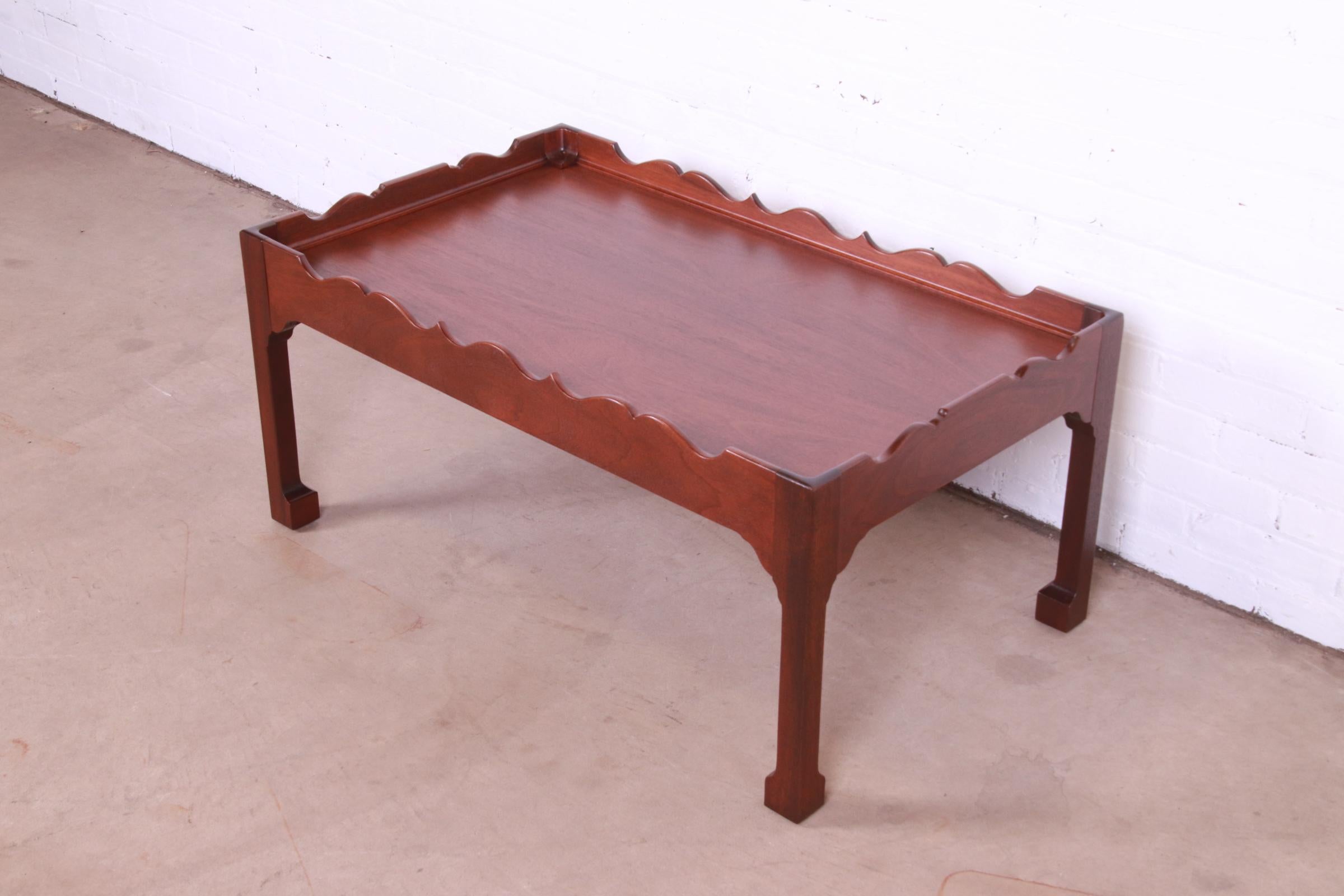 Baker Furniture Chinese Chippendale Carved Mahogany Coffee Table, Refinished In Good Condition In South Bend, IN