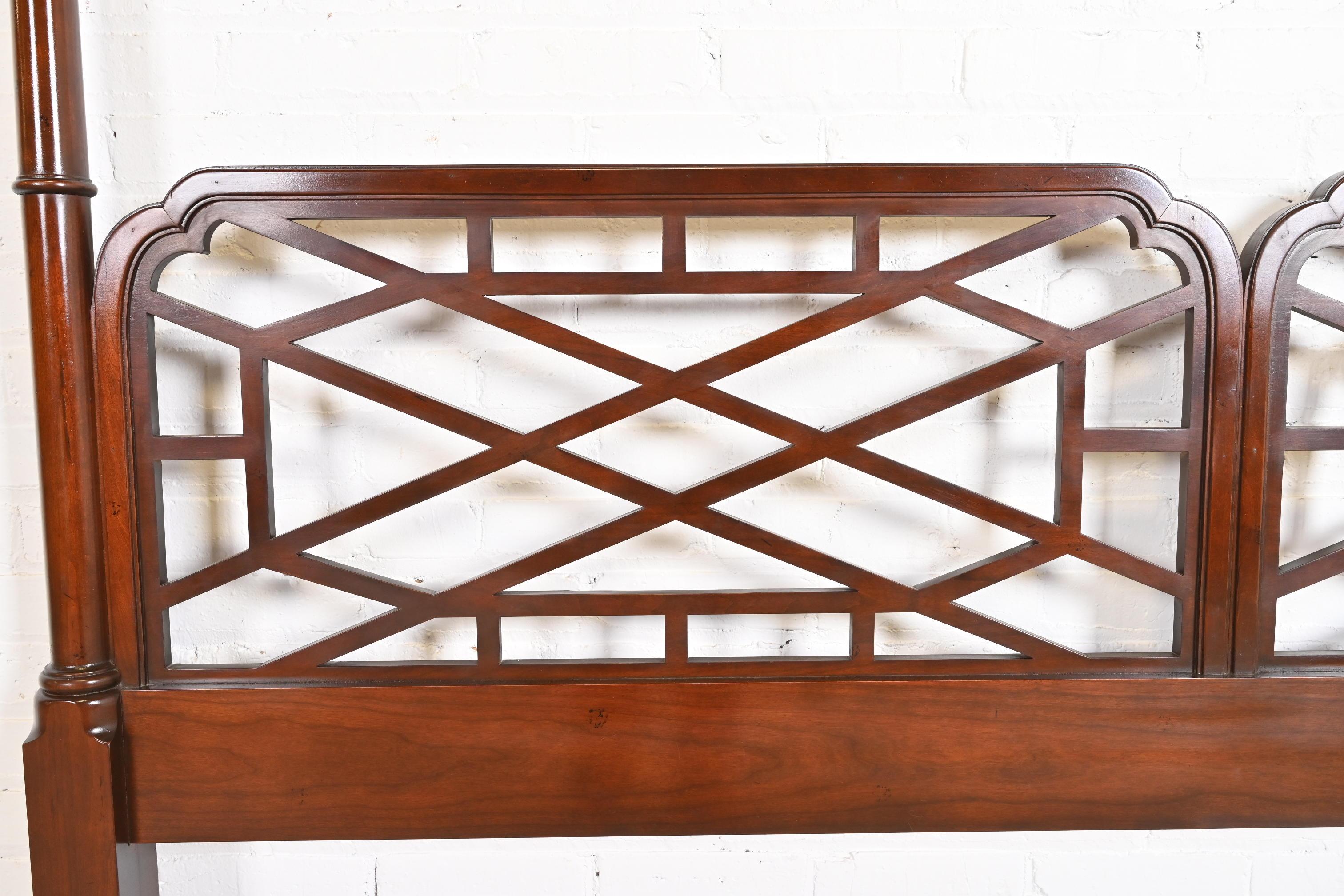 Late 20th Century Baker Furniture Chinese Chippendale Cherry Wood King Size Poster Headboard For Sale