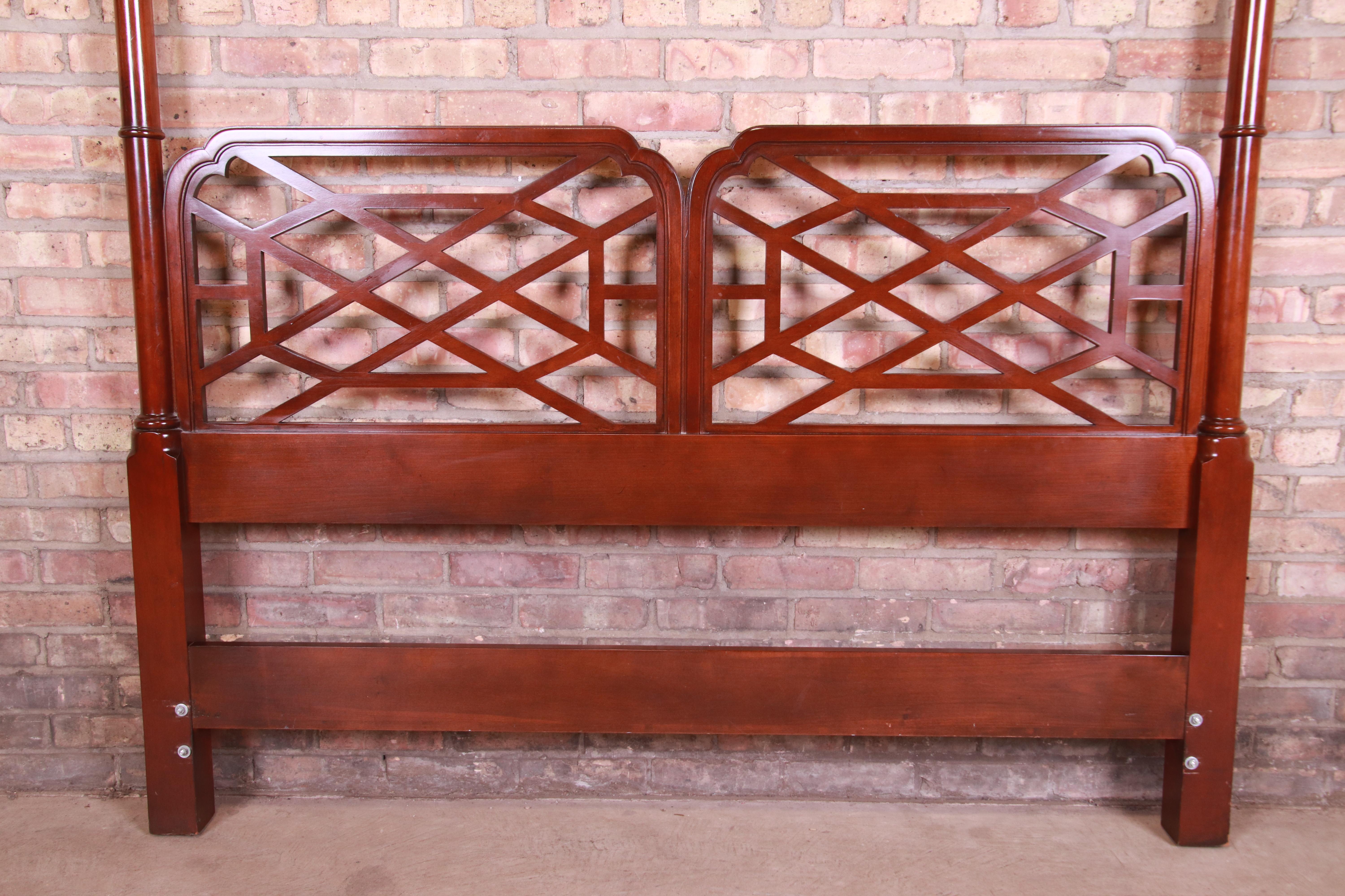 Baker Furniture Chinese Chippendale Mahogany Queen Size Headboard, circa 1970s 2