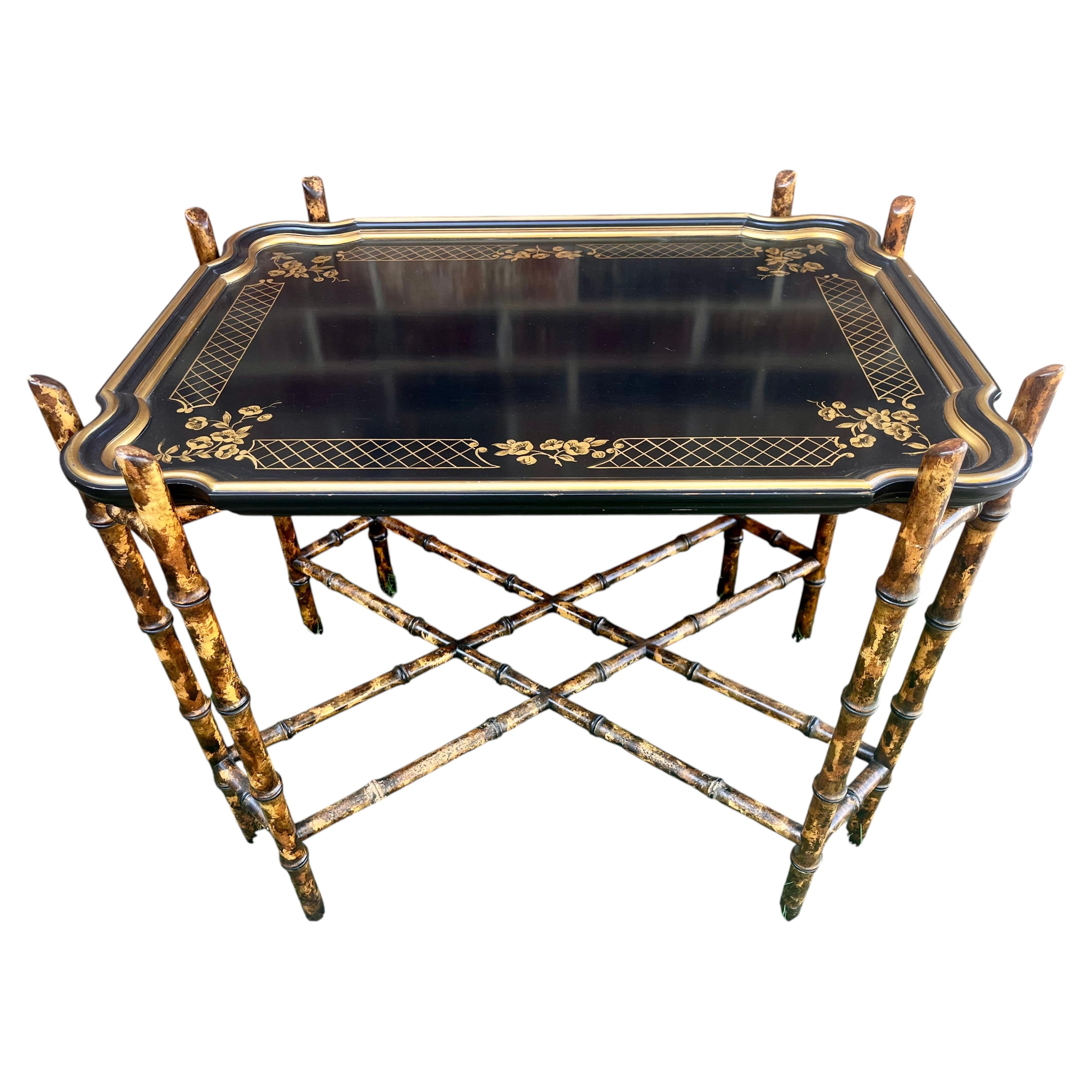 Tavolino con vassoio "Chinoiserie" di Baker Furniture, finto bambù, stile Mid-Century in vendita