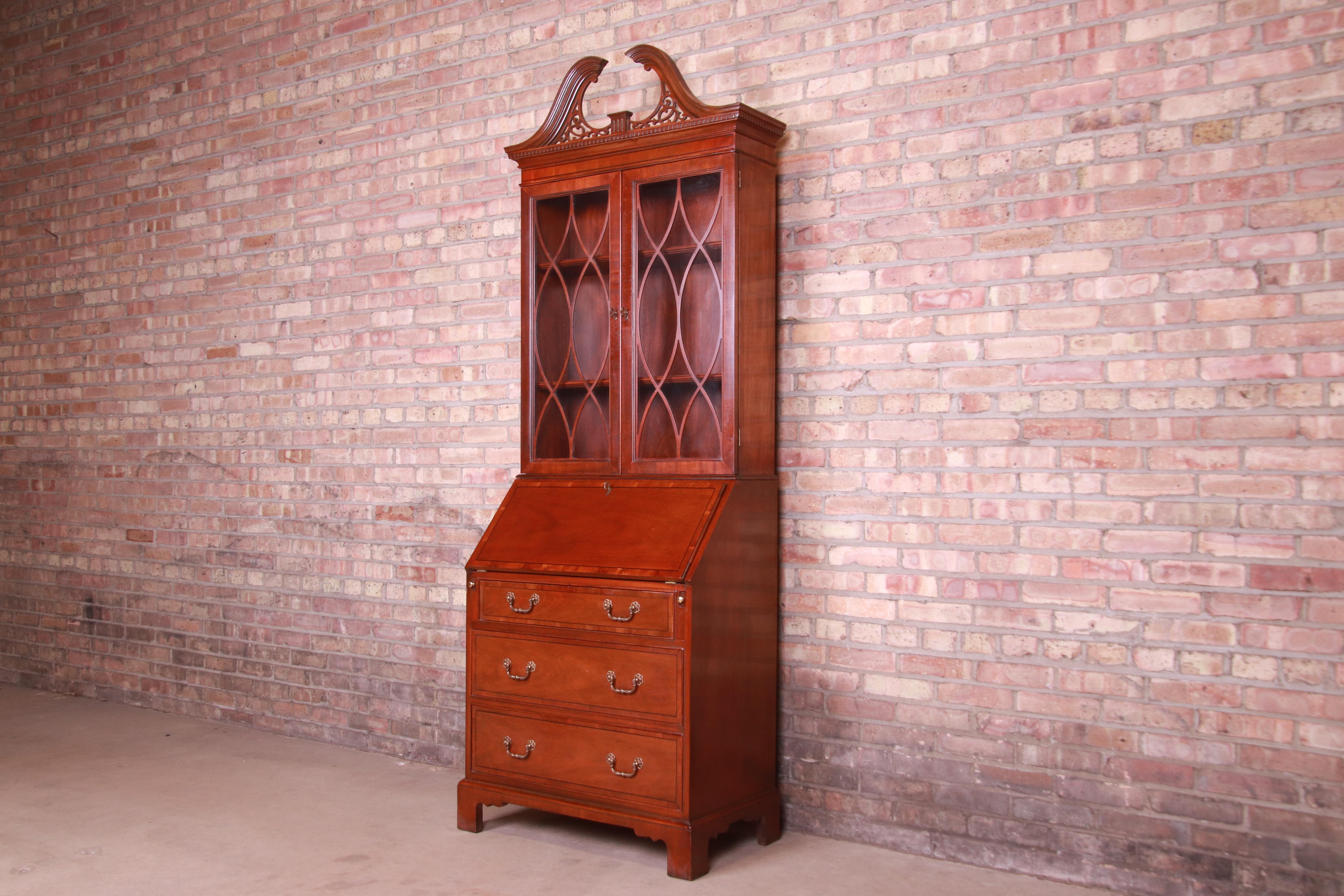 Baker Furniture Chippendale Banded Mahogany Secretary Desk with Bookcase Hutch In Good Condition In South Bend, IN