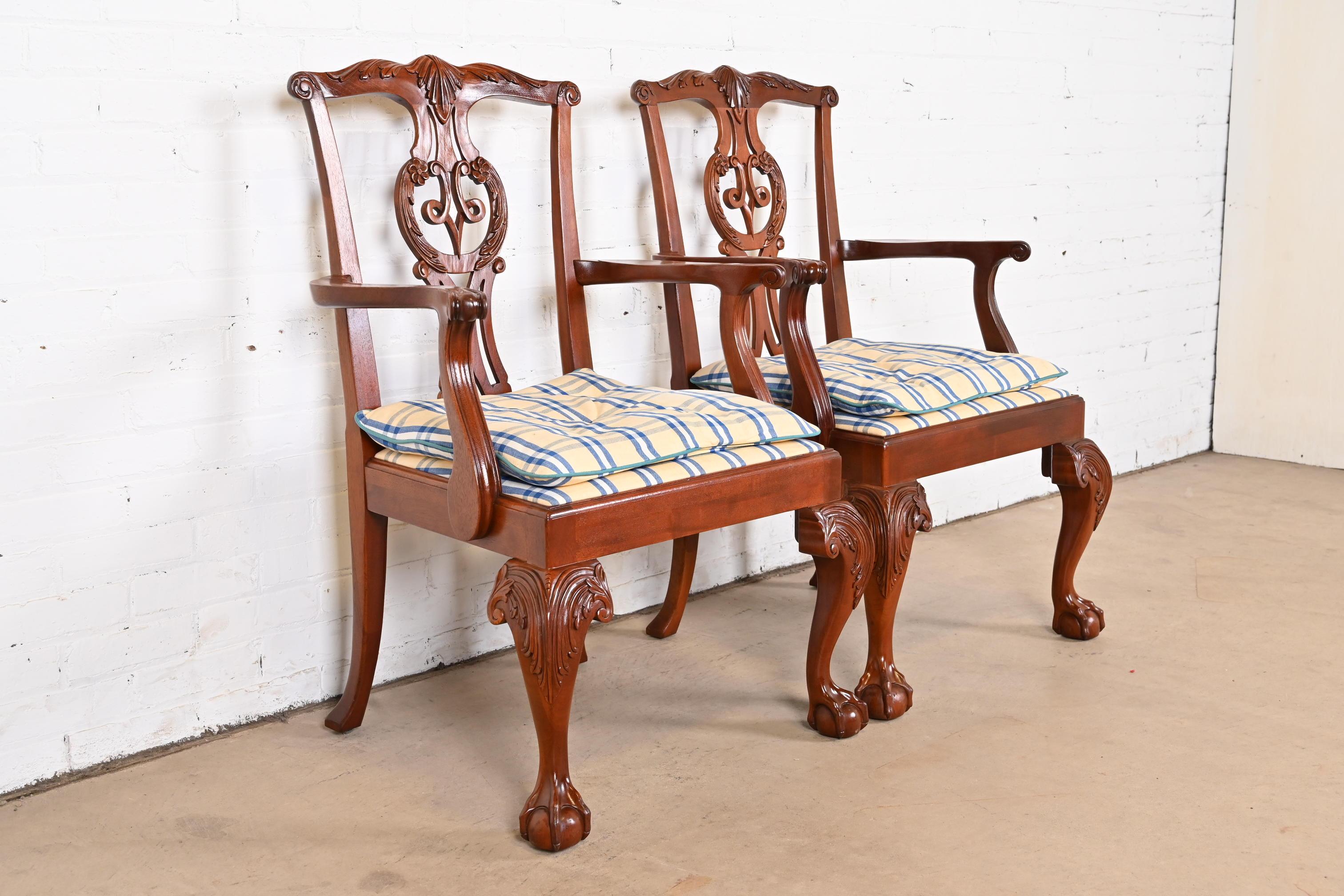 Baker Furniture Chippendale Carved Mahogany Armchairs, Pair In Good Condition For Sale In South Bend, IN
