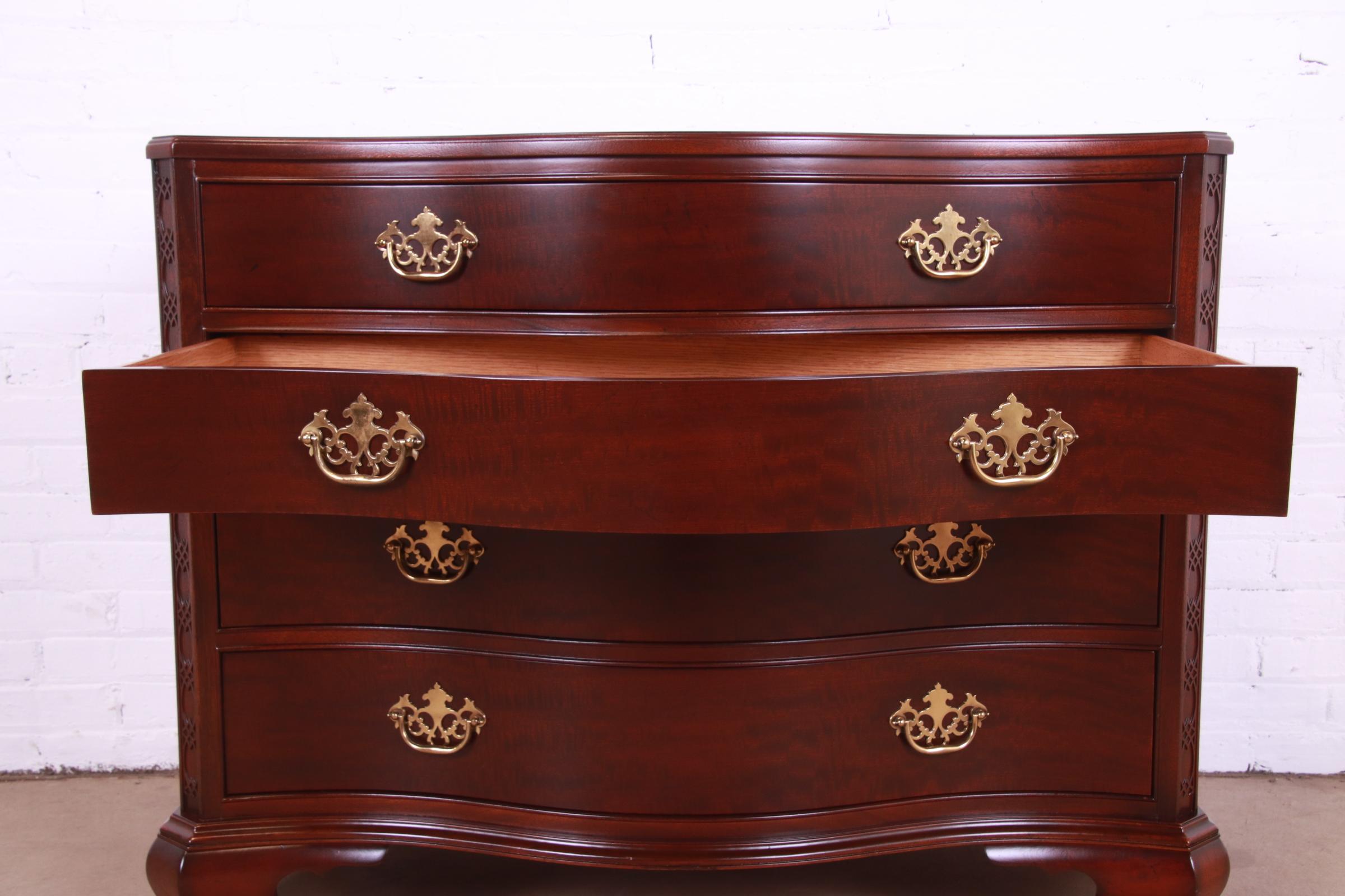Baker Furniture Chippendale Carved Mahogany Chest of Drawers, Newly Refinished For Sale 4