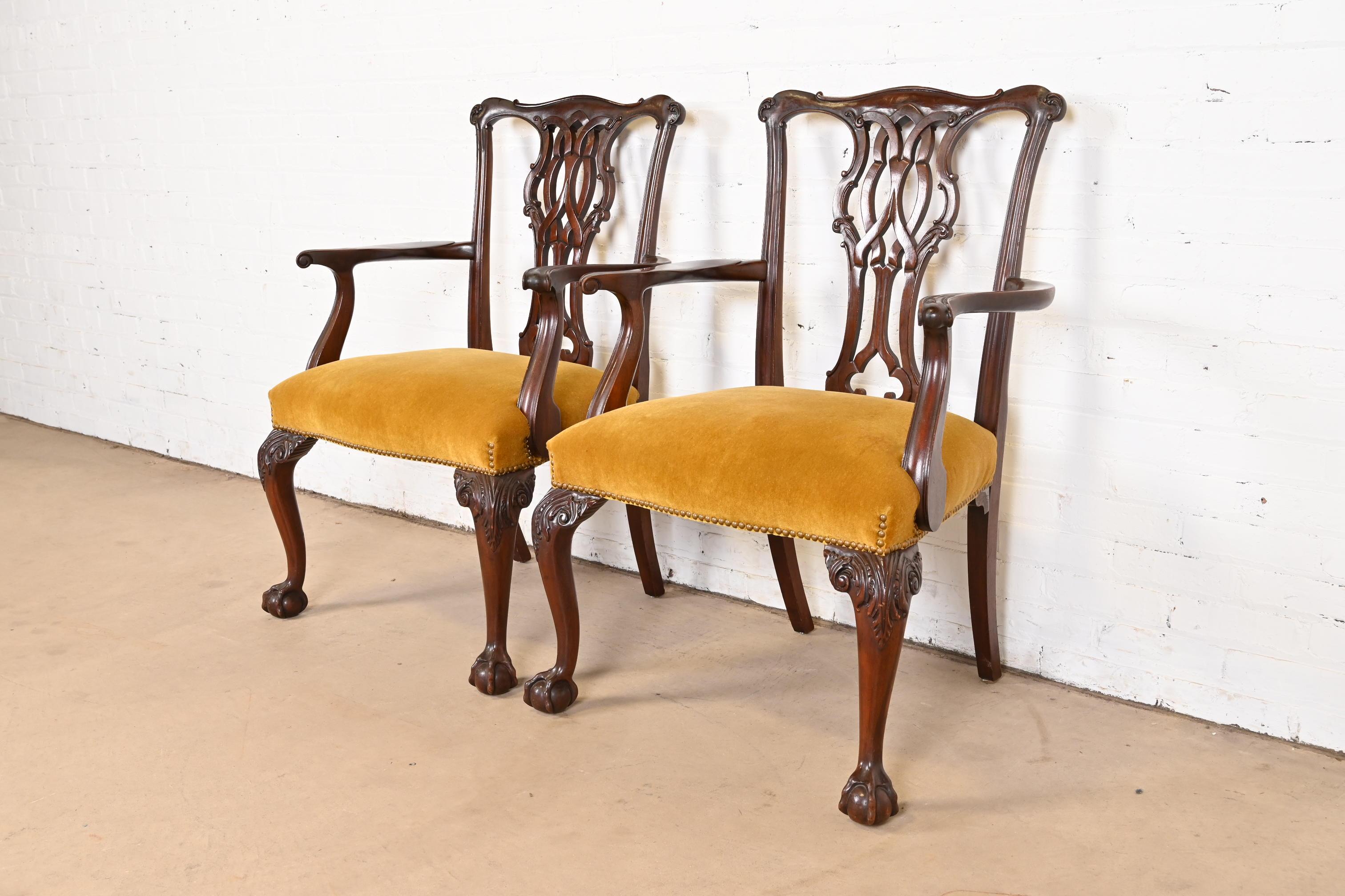 Baker Furniture Chippendale Carved Mahogany Dining Armchairs, Pair In Good Condition For Sale In South Bend, IN
