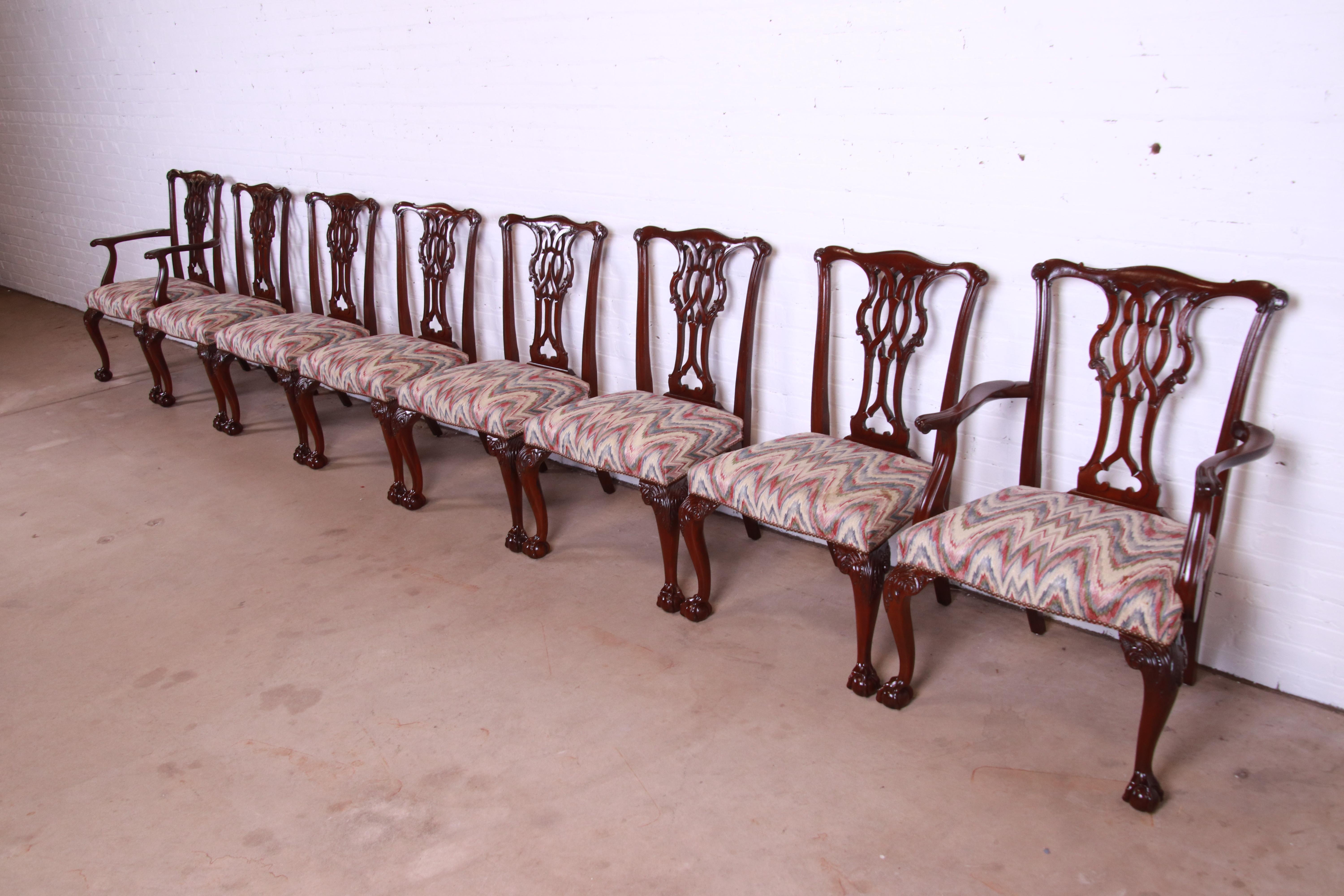 Baker Furniture Chippendale Carved Mahogany Dining Chairs, Set of Eight In Good Condition In South Bend, IN