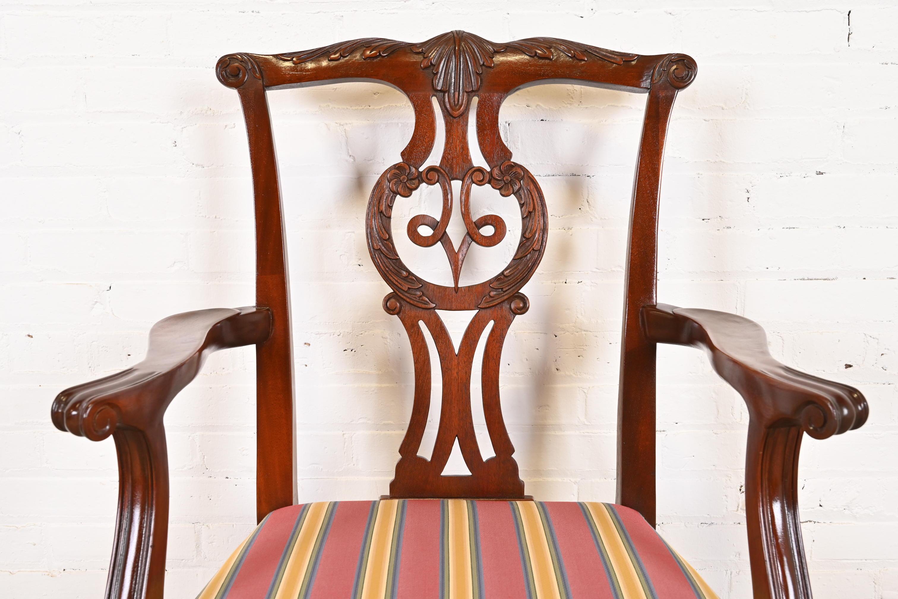 Baker Furniture Chippendale Carved Mahogany Dining Chairs, Set of Eight For Sale 3