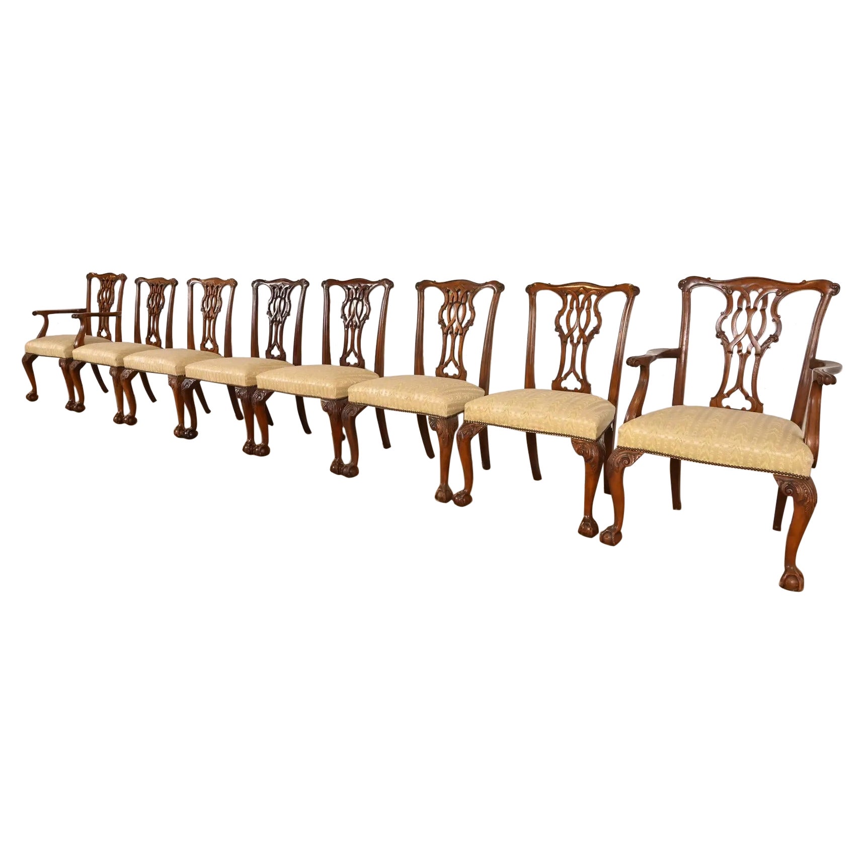 Chaises de salle à manger en acajou sculpté de Baker Furniture Chippendale, ensemble de huit chaises