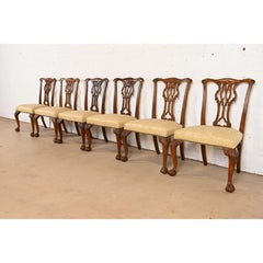 Chaises de salle à manger en acajou sculpté de Baker Furniture Chippendale, ensemble de six chaises