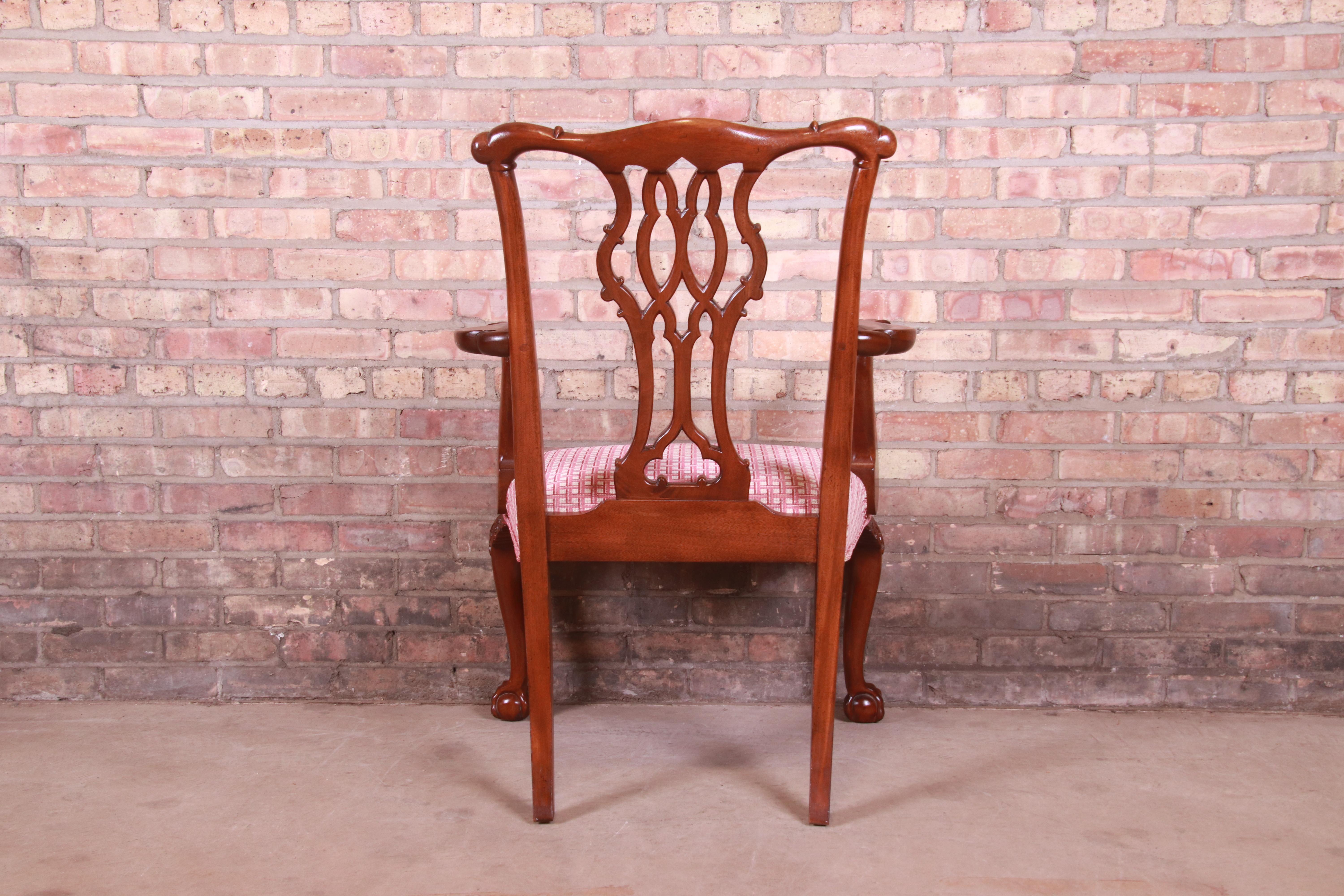 Baker Furniture Chippendale Carved Mahogany Dining Chairs, Set of Ten For Sale 7