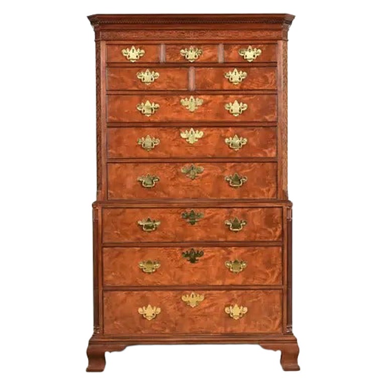 Baker Furniture Chippendale - Comò Highboy a undici cassetti in mogano scolpito