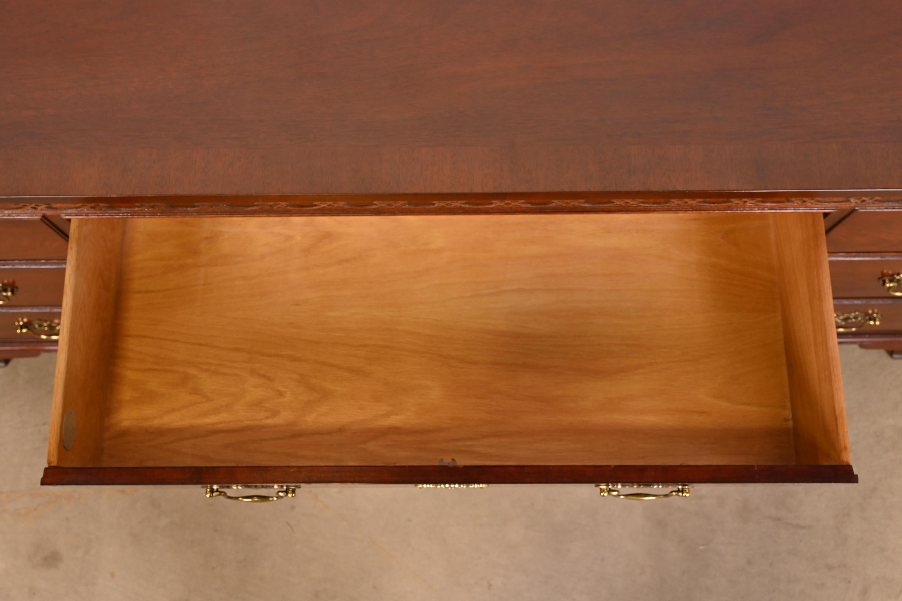 Baker Furniture Chippendale Carved Mahogany Lowboy Dresser or Credenza For Sale 1