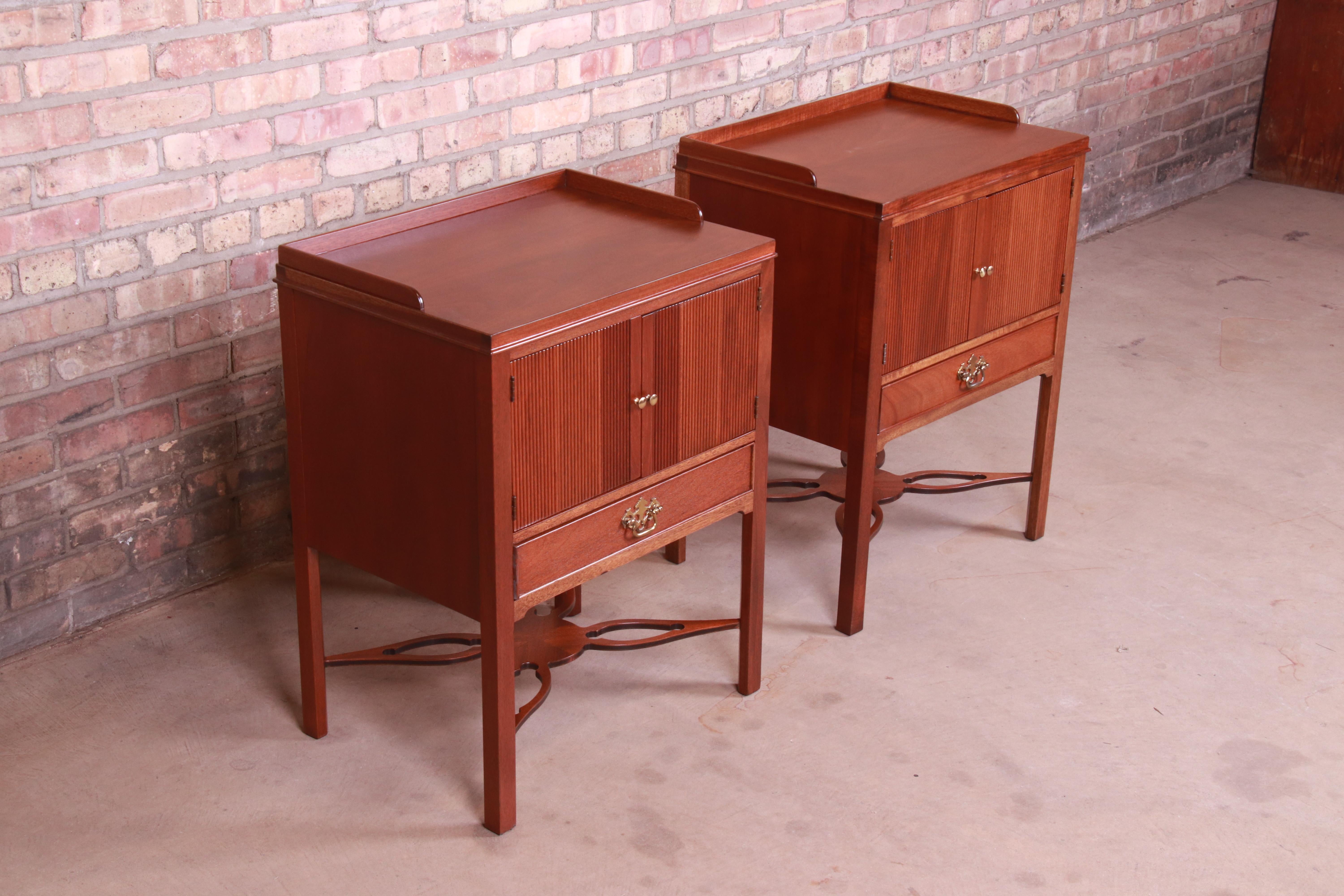 American Baker Furniture Chippendale Carved Mahogany Nightstands, Newly Refinished For Sale