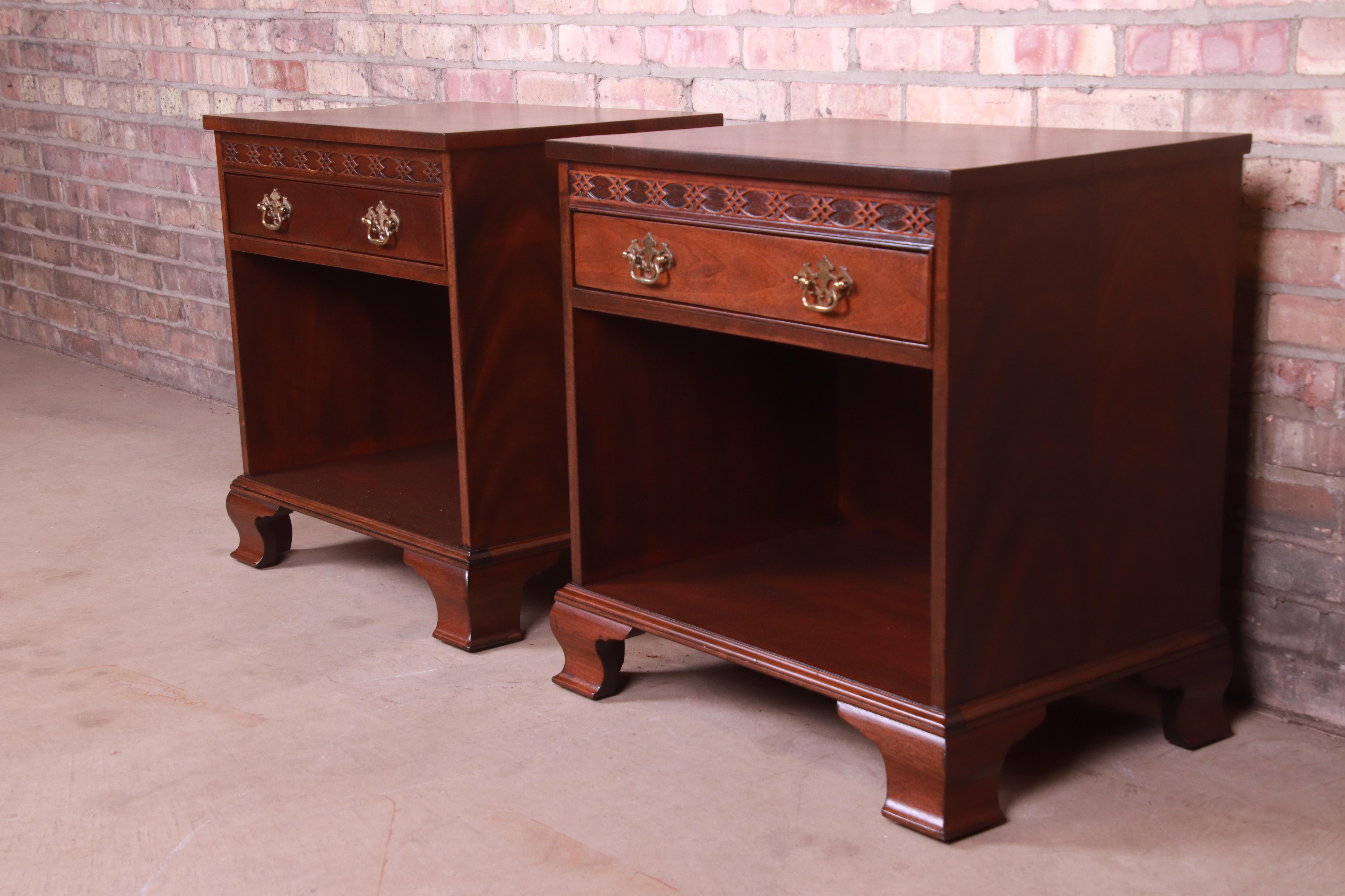 20th Century Baker Furniture Chippendale Carved Mahogany Nightstands, Newly Refinished For Sale
