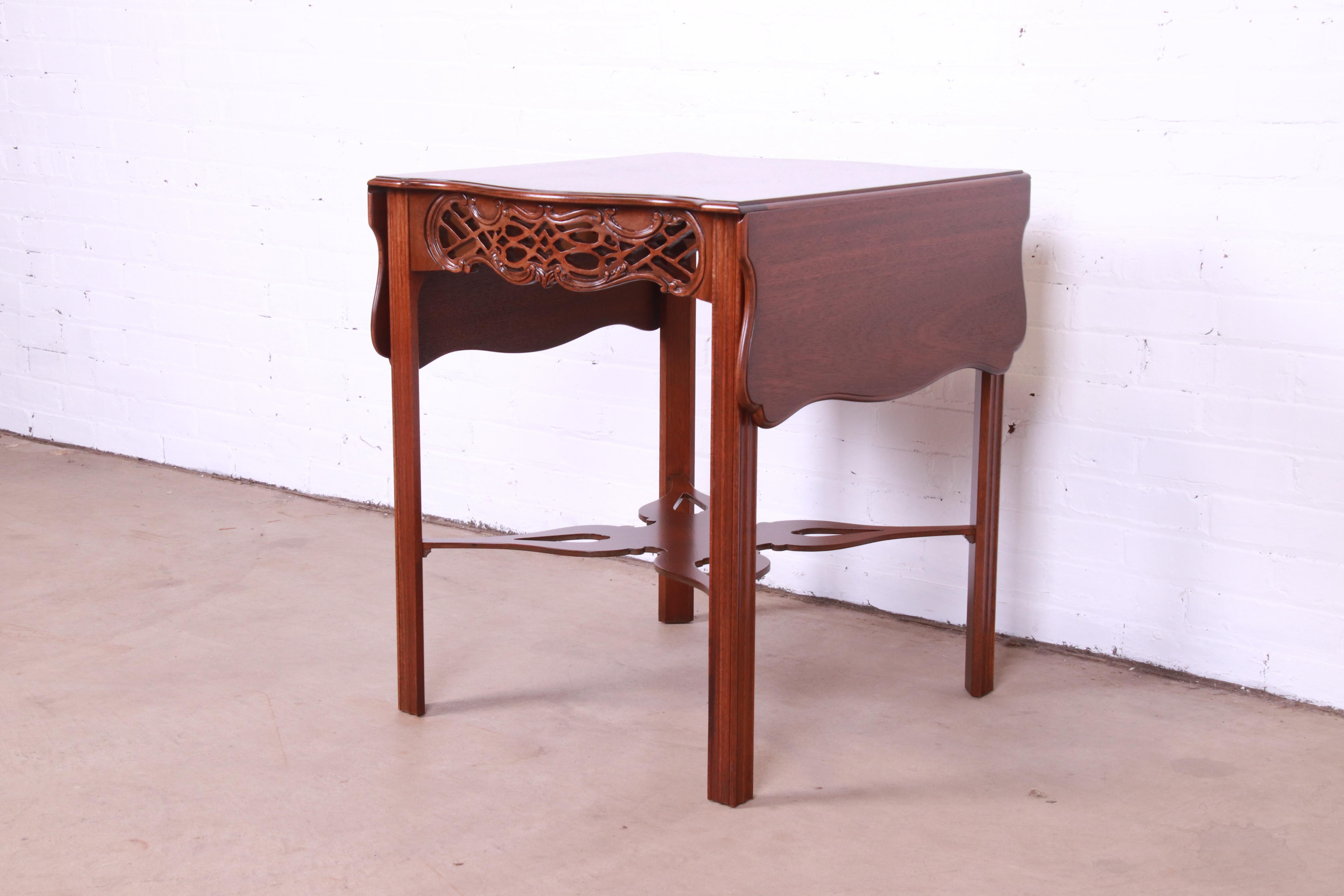 20th Century Baker Furniture Chippendale Carved Mahogany Pembroke Tea Table, Newly Refinished For Sale