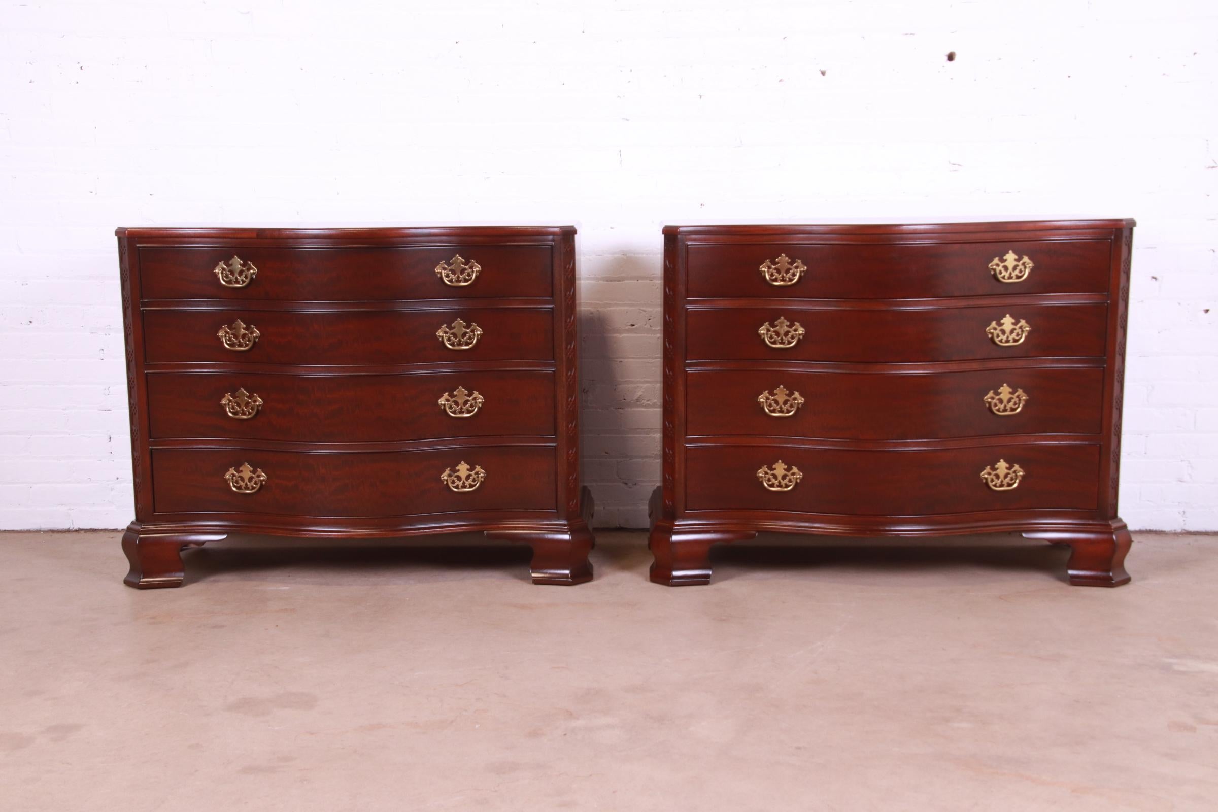 American Baker Furniture Chippendale Carved Mahogany Serpentine Dresser Chests, Pair For Sale