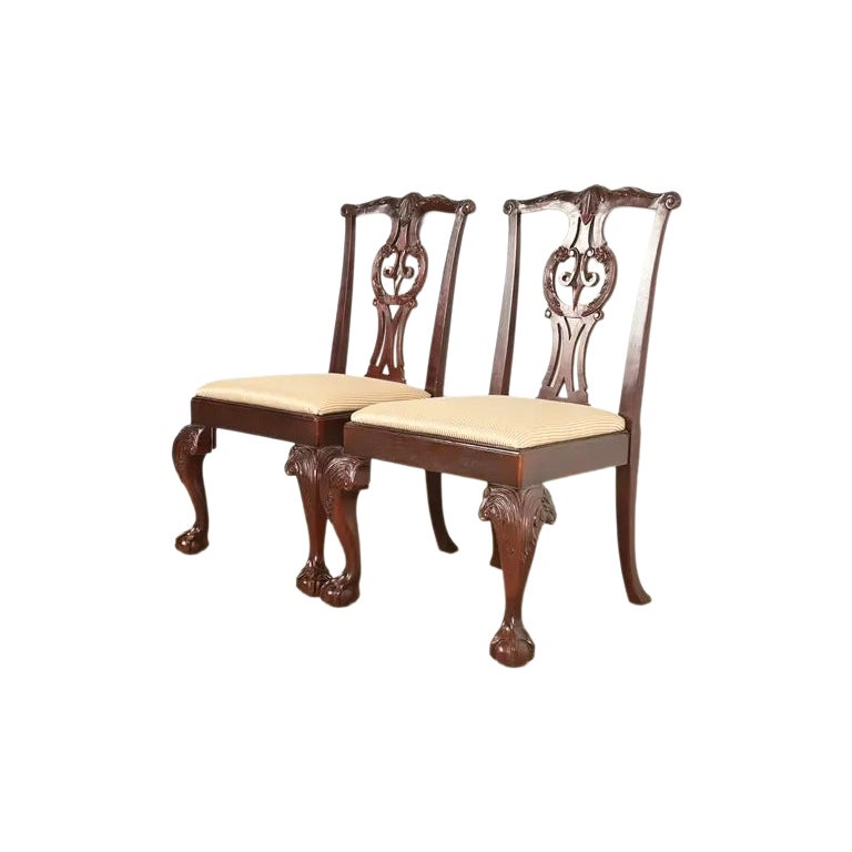 Baker Furniture Chippendale Carved Mahogany Side Chairs or Dining Chairs, Pair For Sale