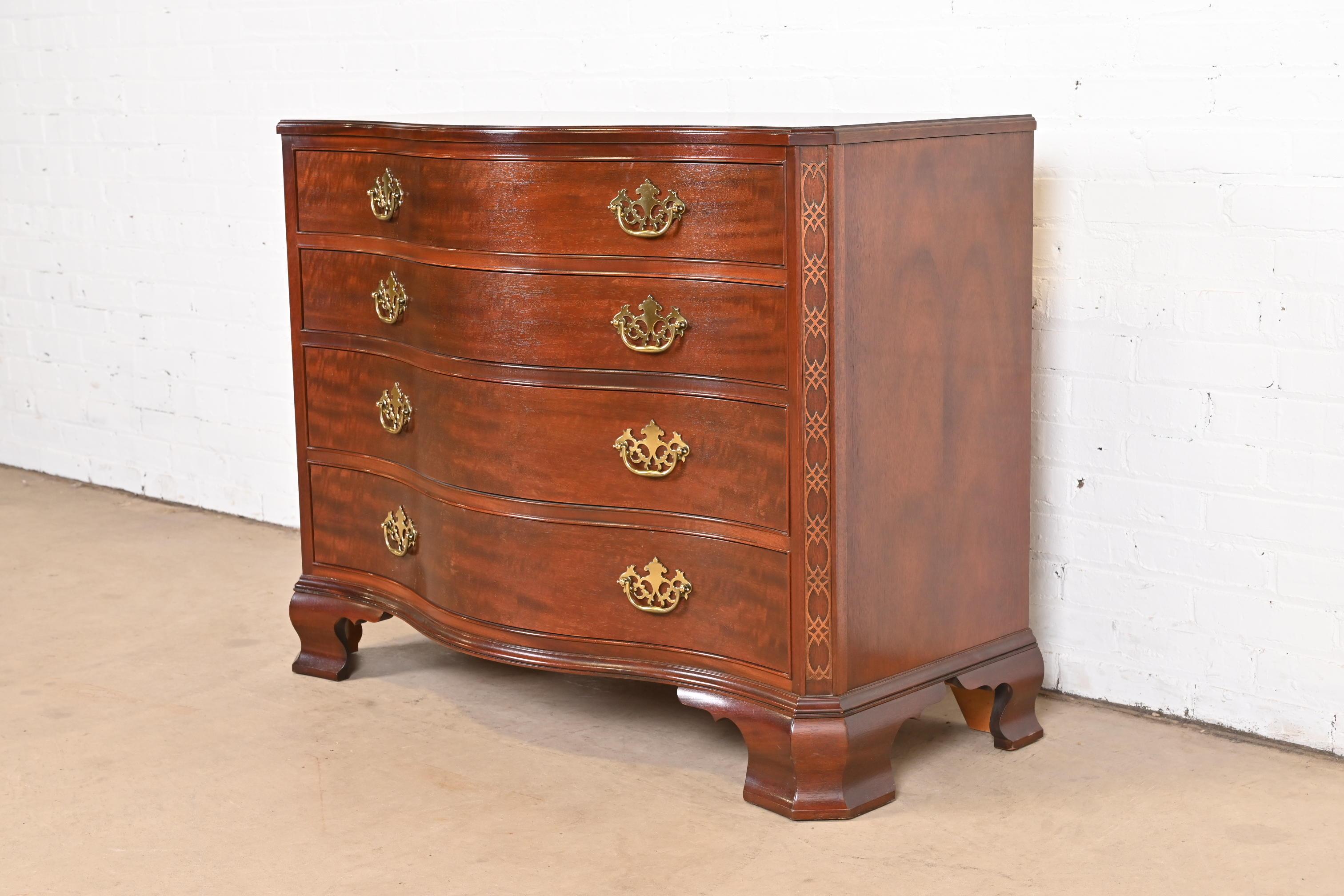 Baker Furniture Chippendale Mahogany Serpentine Dresser Chest, Newly Refinished In Good Condition For Sale In South Bend, IN