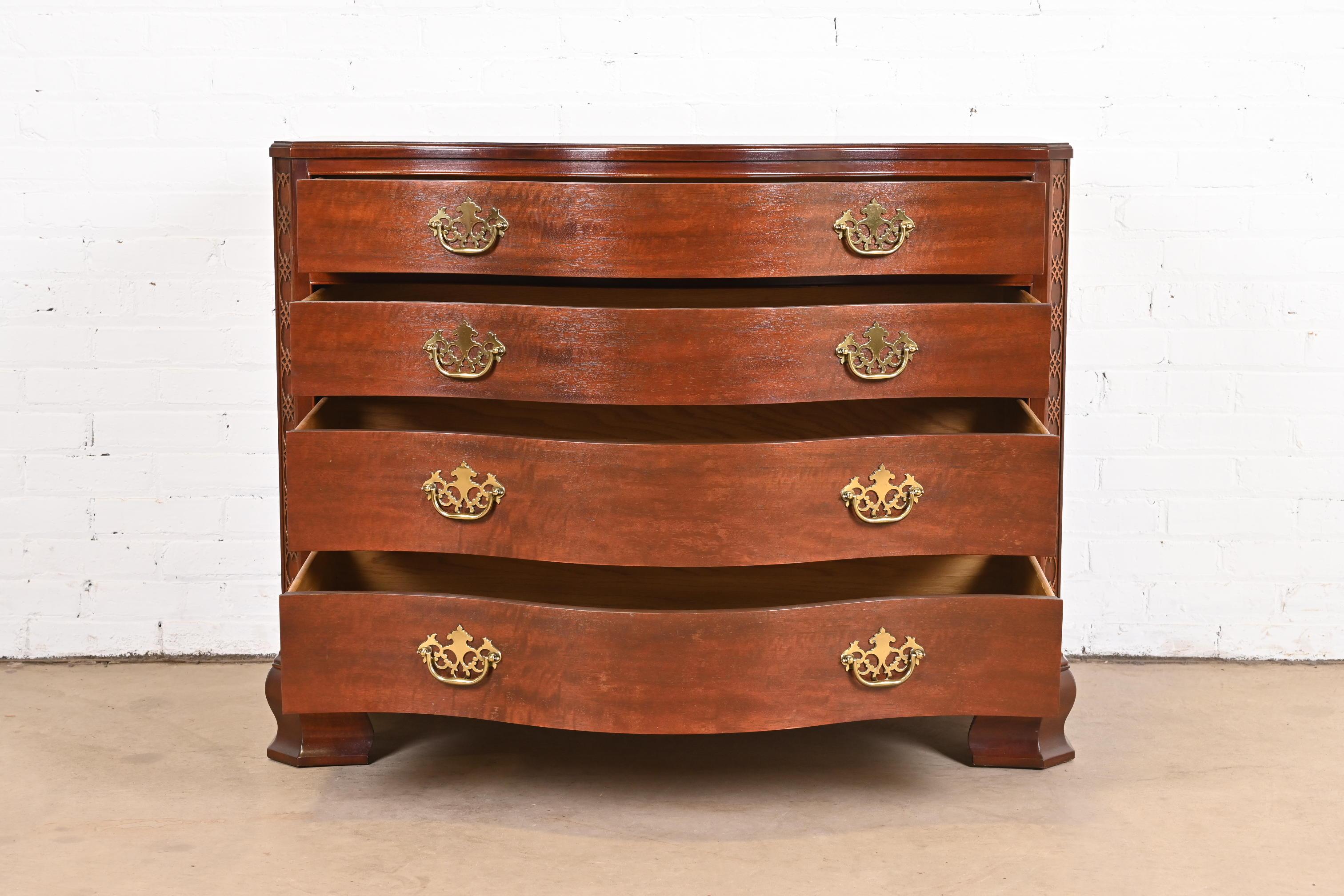 Baker Furniture Chippendale Mahogany Serpentine Dresser Chest, Newly Refinished For Sale 1