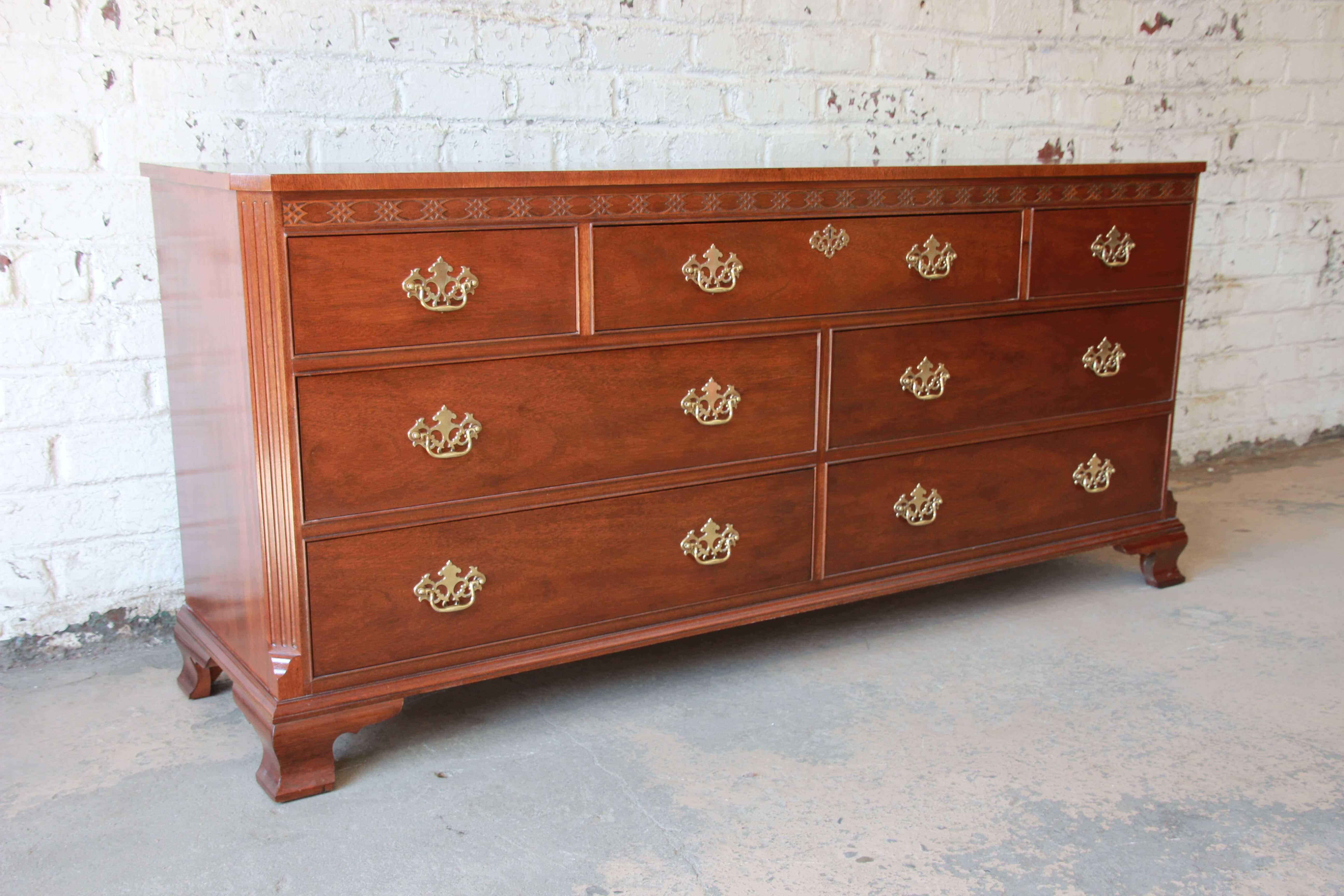 chippendale dresser