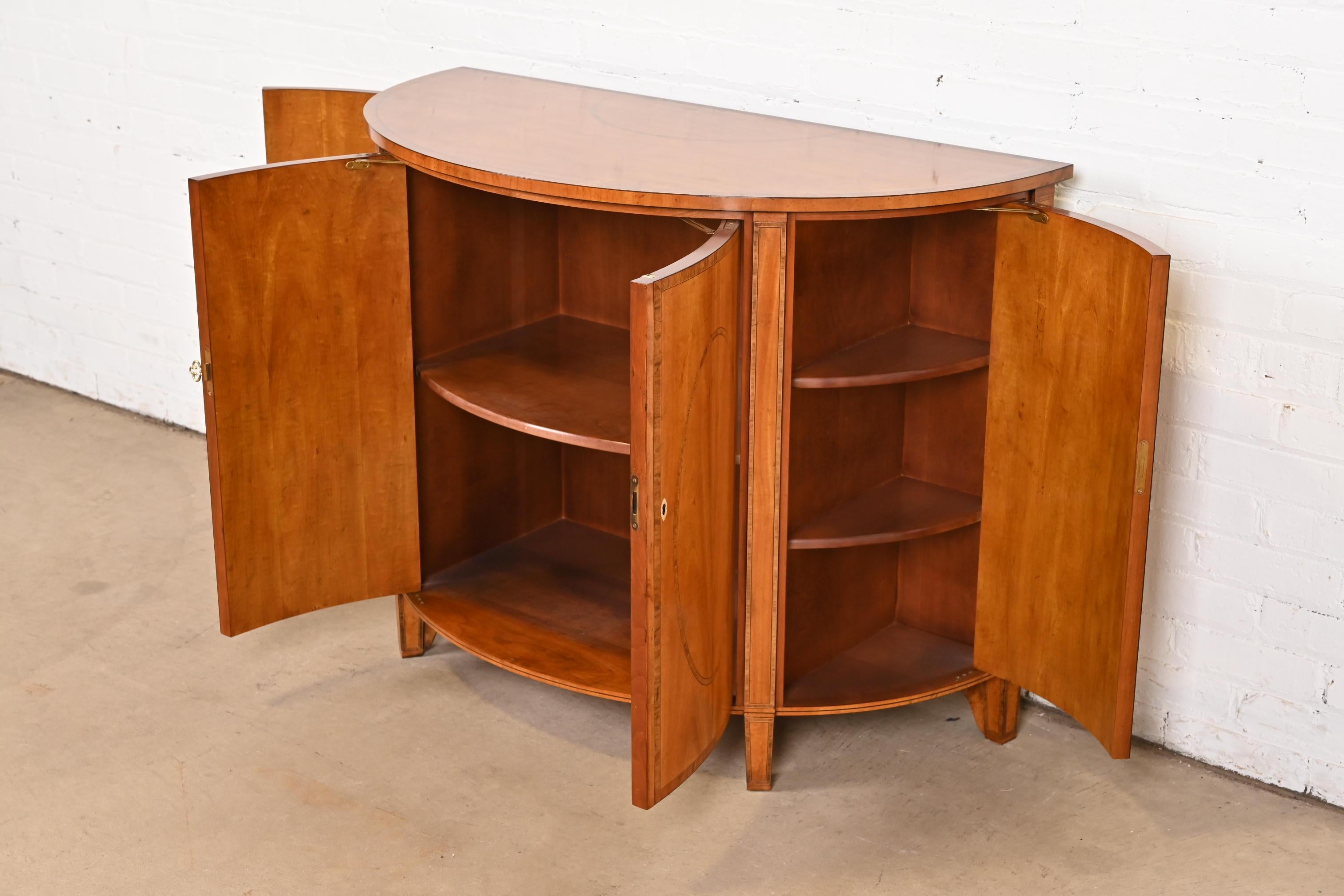Baker Furniture Colonial Williamsburg Federal Inlaid Fruitwood Demilune Cabinet For Sale 2