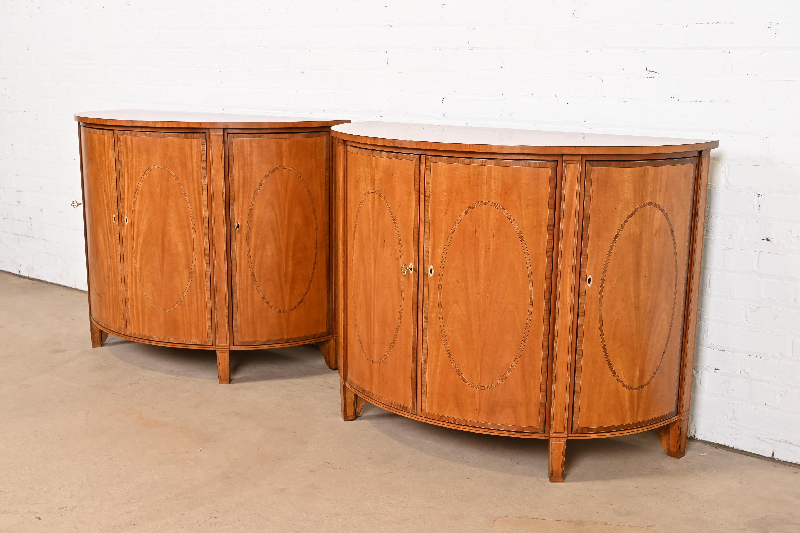 Baker Furniture Colonial Williamsburg Federal Inlaid Fruitwood Demilune Cabinets In Good Condition In South Bend, IN