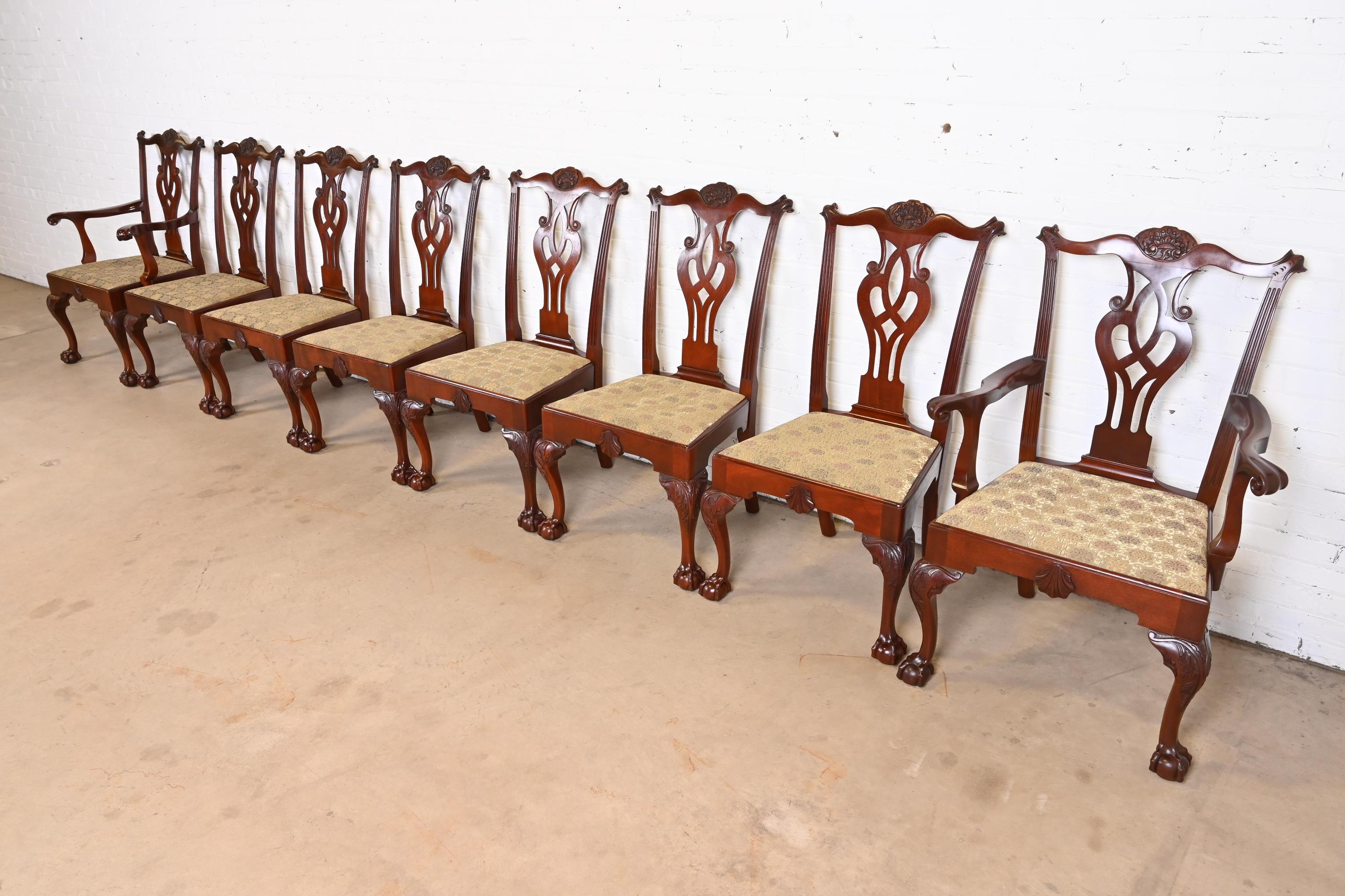 Baker Furniture Colonial Williamsburg Georgian Mahogany Dining Chairs, Set of 8 In Good Condition In South Bend, IN