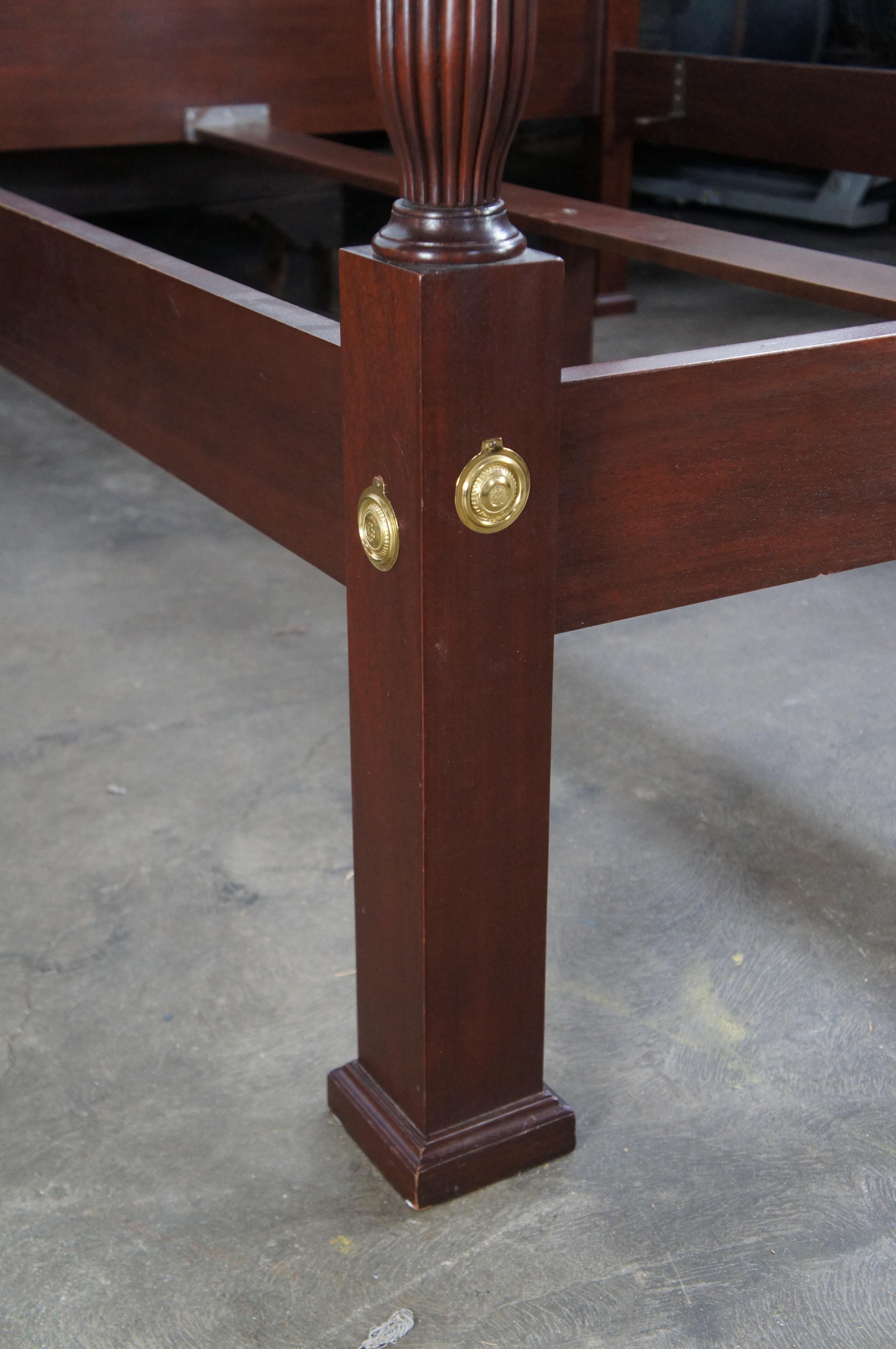 Baker Furniture Colonial Williamsburg Mahogany - Letto a baldacchino a 4 poster per la Regina in vendita 1