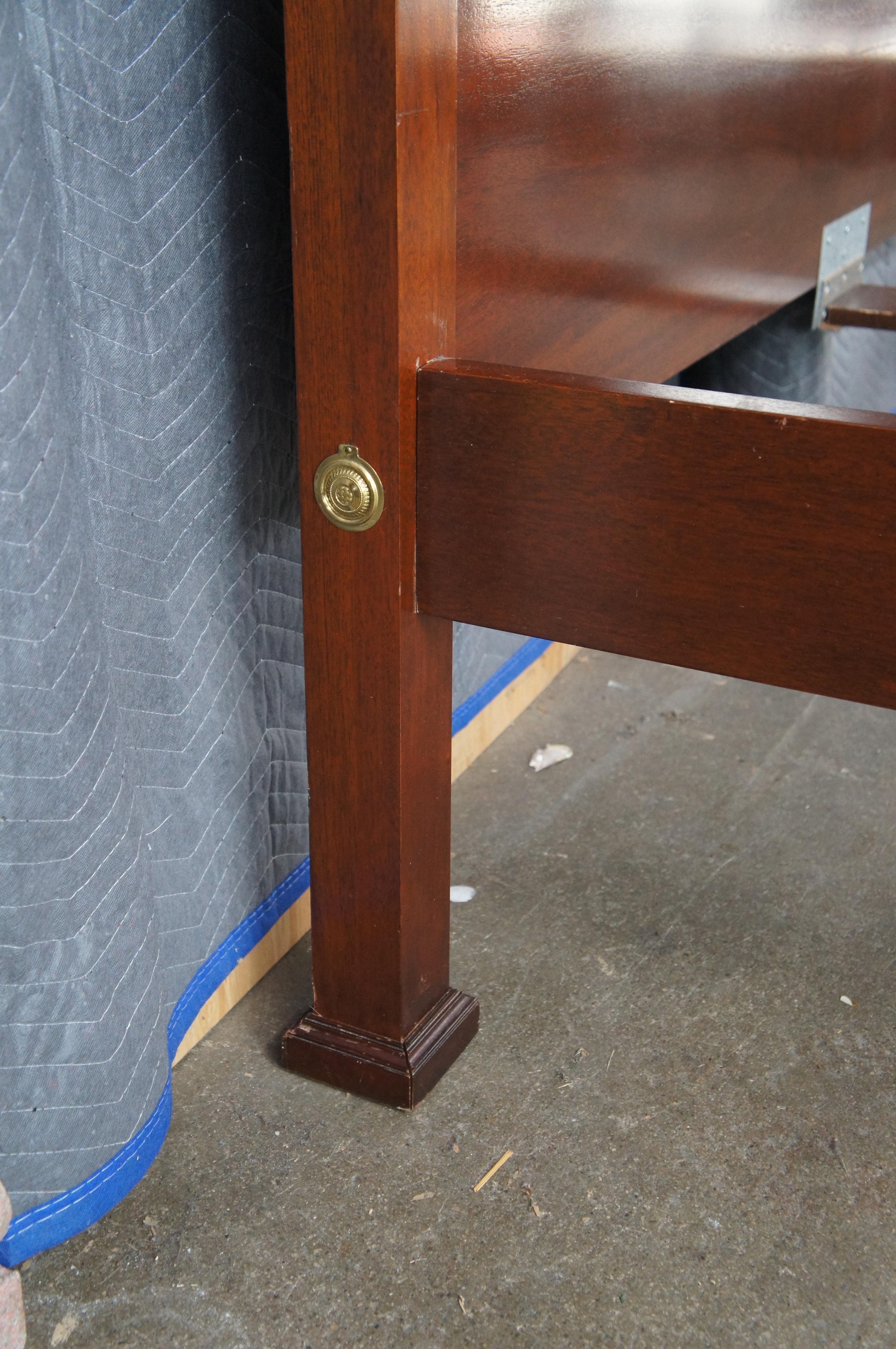 Baker Furniture Colonial Williamsburg - letto a baldacchino in mogano massiccio - dimensioni King in vendita 11