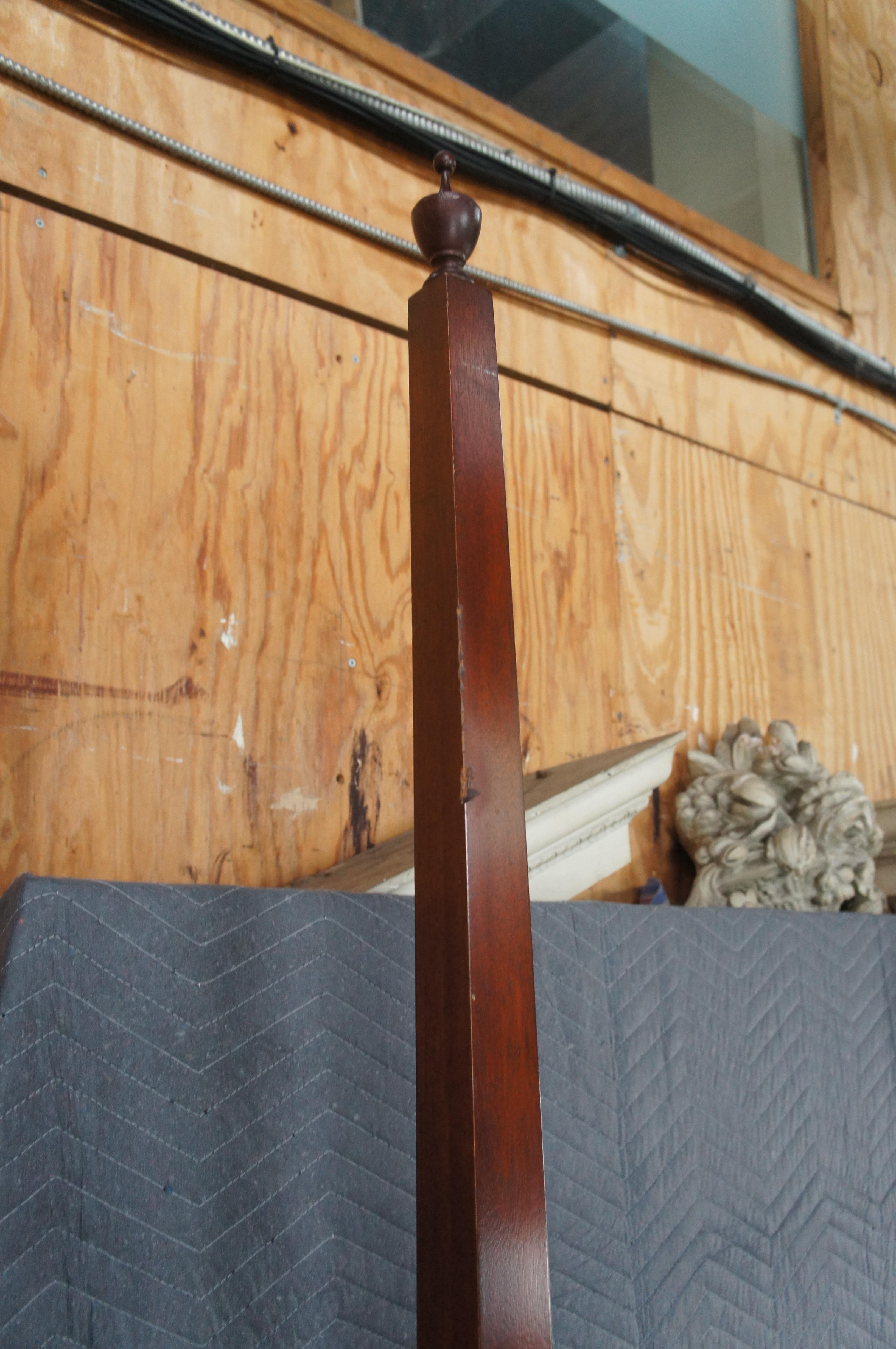 Baker Furniture Colonial Williamsburg - letto a baldacchino in mogano massiccio - dimensioni King in vendita 12