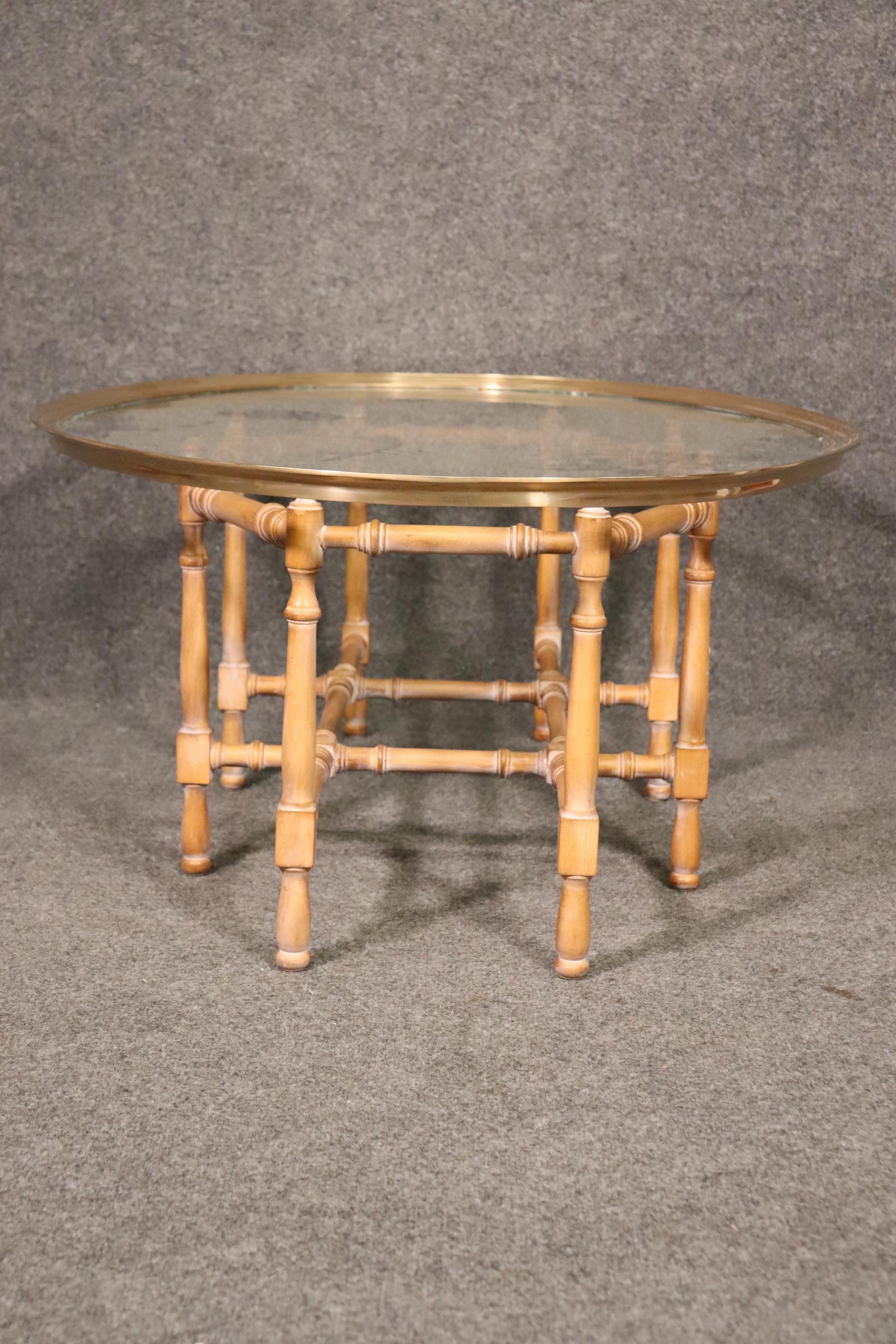 Baker Furniture Company Faux Bamboo Brass and Glass Tray Top Table In Good Condition For Sale In Swedesboro, NJ
