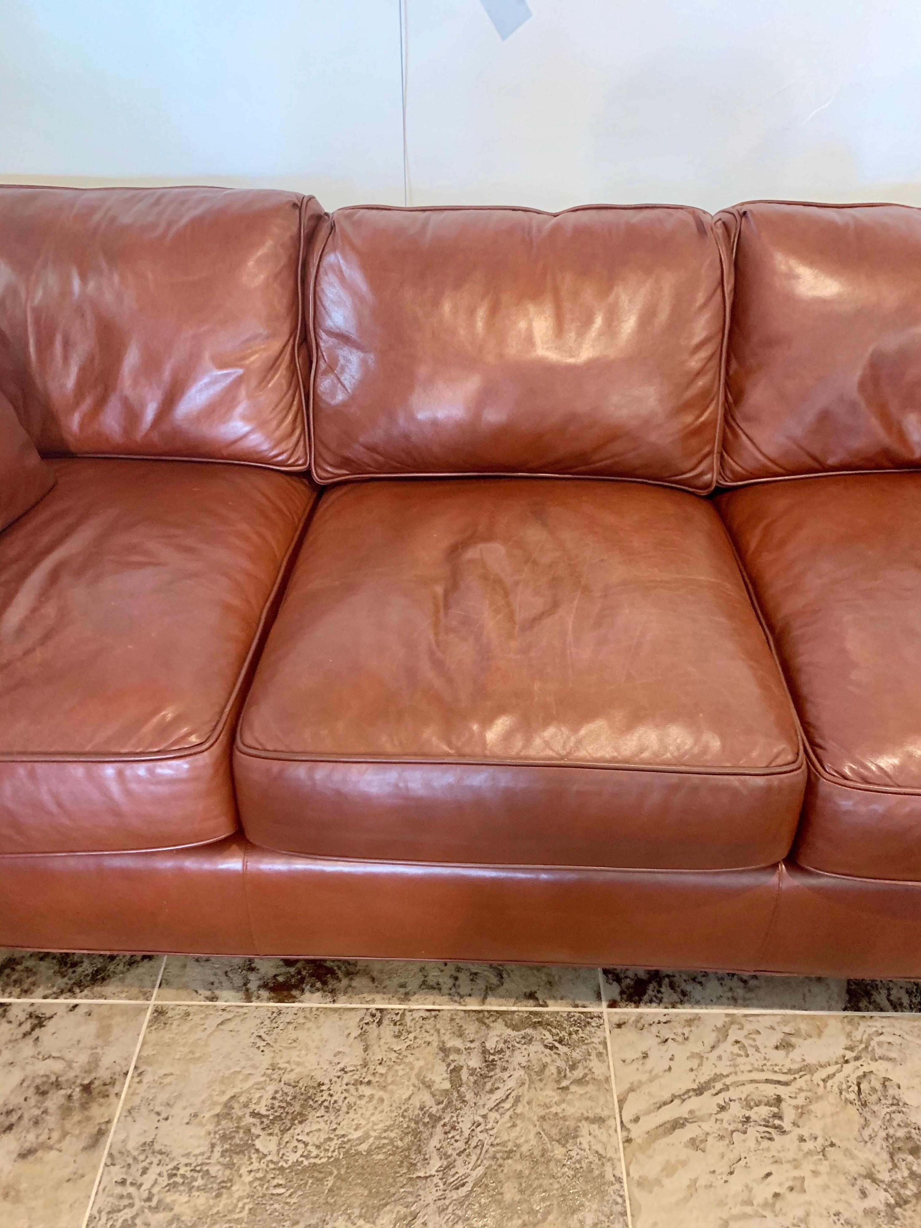 baker neue sofa