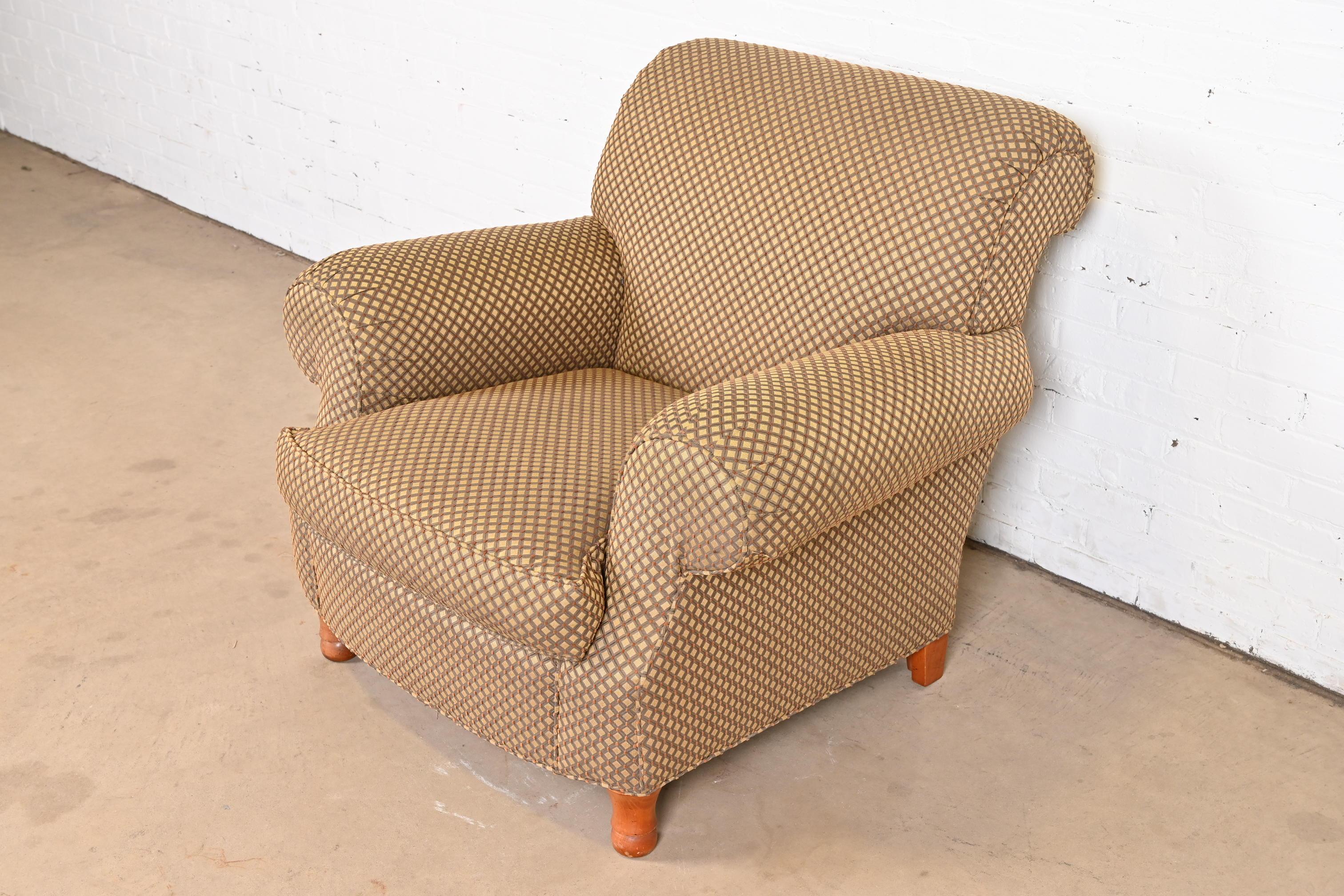 Baker Furniture Contemporary Upholstered Lounge Chair In Good Condition For Sale In South Bend, IN