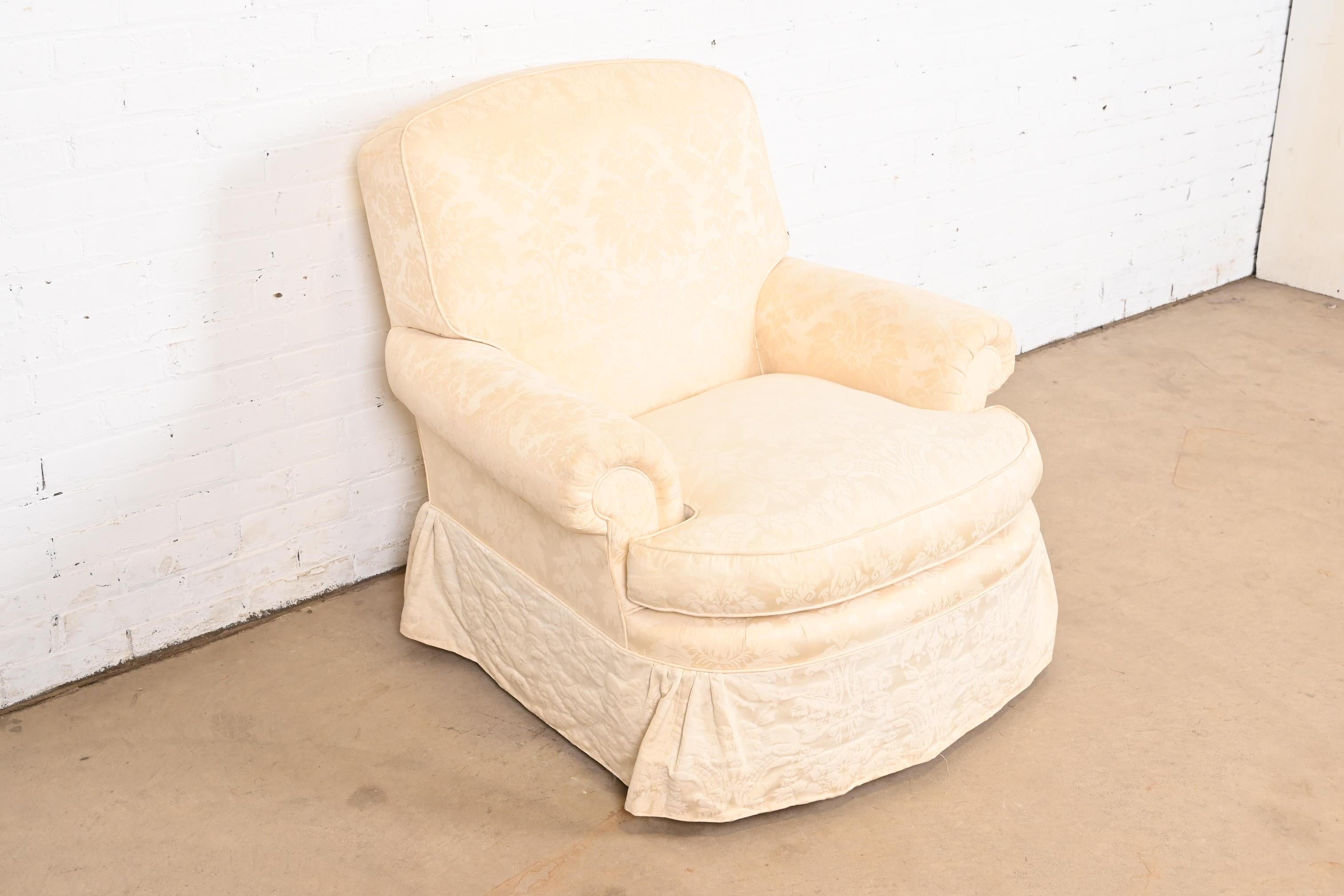 Baker Furniture Damast-Polster-Loungesessel (amerikanisch) im Angebot