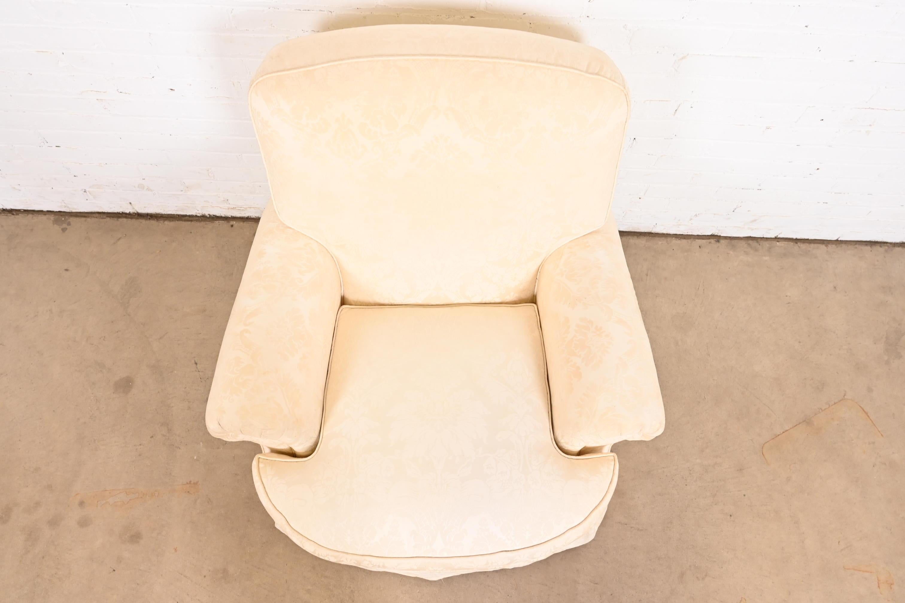 Baker Furniture Damast-Polster-Loungesessel im Angebot 1