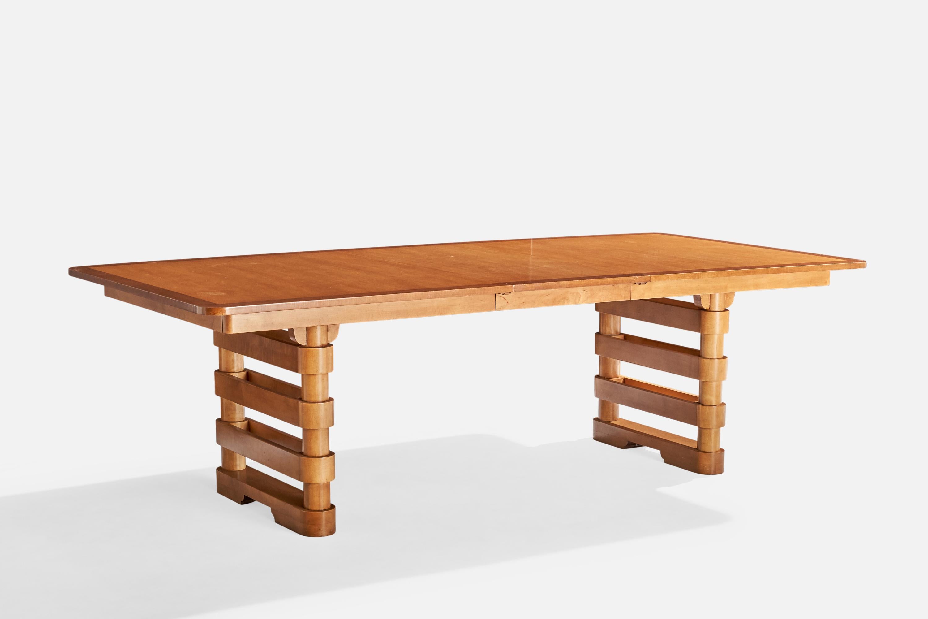 Baker Furniture, Dining Table, Maple, Teak, USA, c. 1950s In Good Condition In High Point, NC