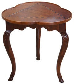 Baker Furniture Distressed Cherry Inlaid Clover Leaf Side Accent Table Hoof Feet