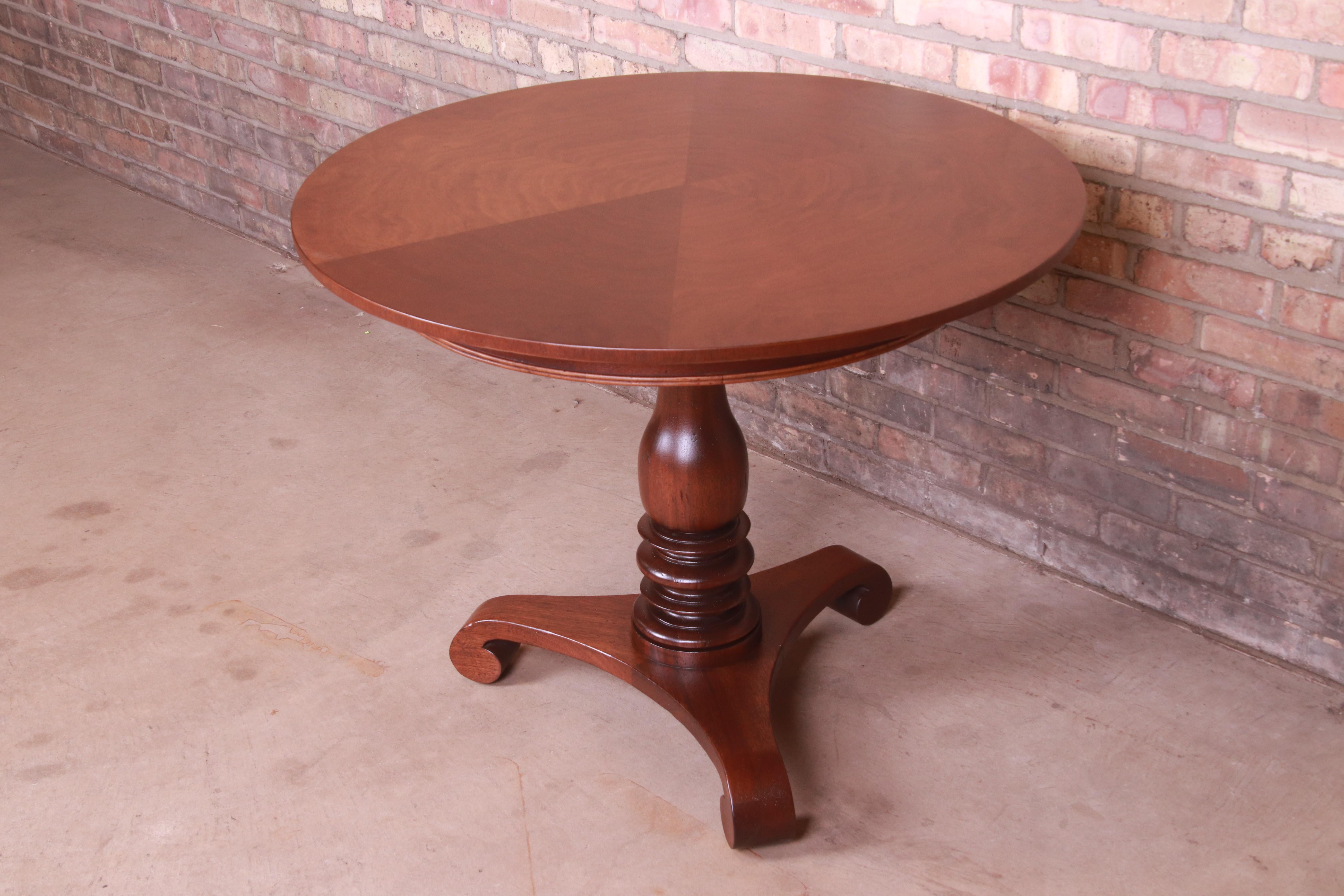 Baker Furniture Empire Mahogany Pedestal Tea Table or Center Table, Refinished In Good Condition In South Bend, IN