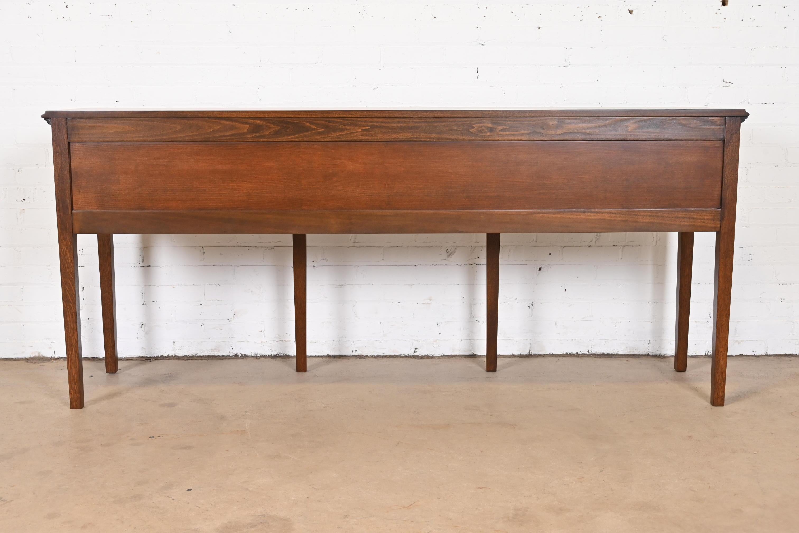 Baker Furniture English Georgian Banded Oak Sideboard, Newly Refinished 10