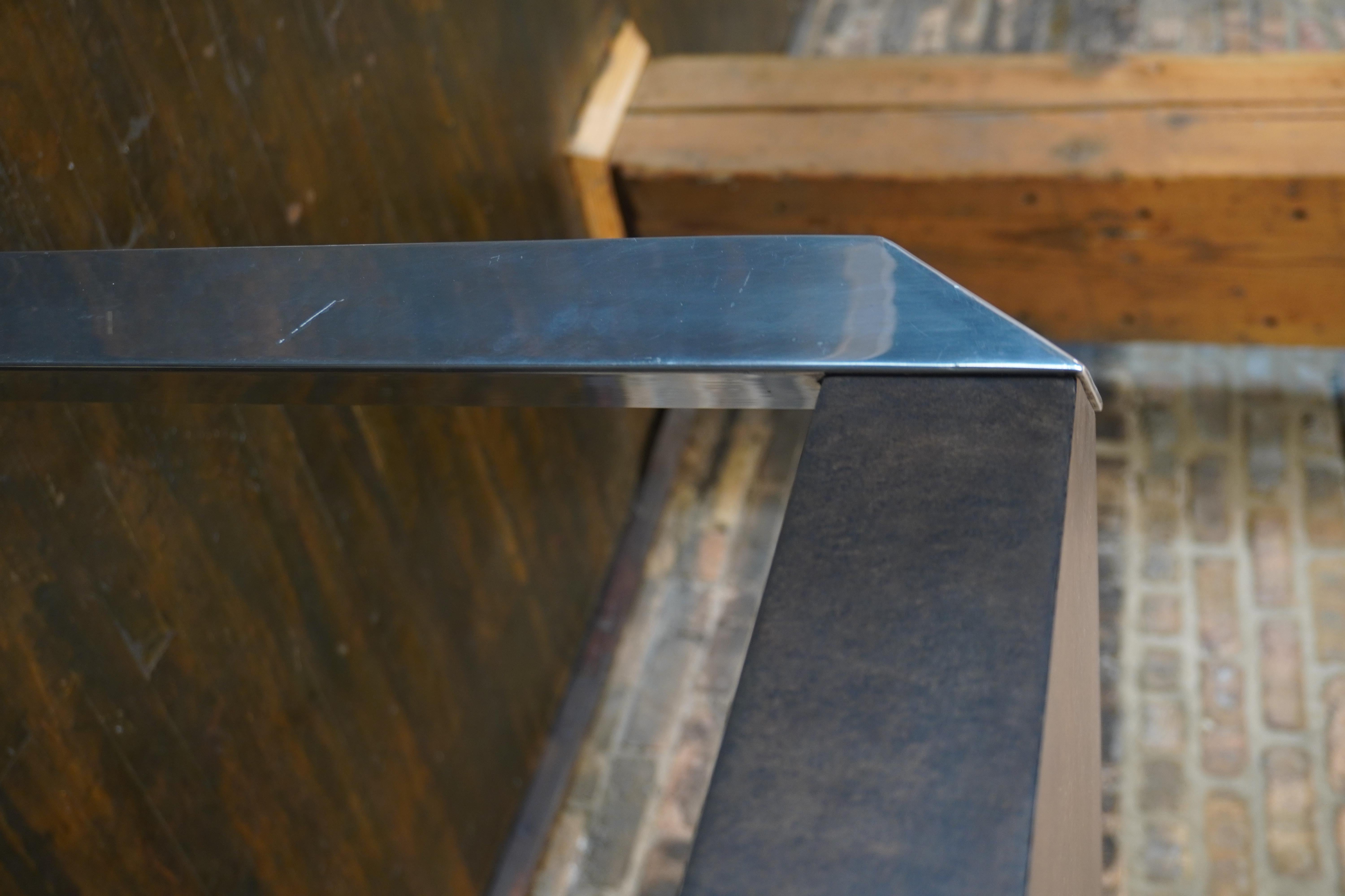 Baker Furniture Expandable Modern Dining Table with Chrome Legs and 3 Leaves In Good Condition For Sale In Chicago, IL