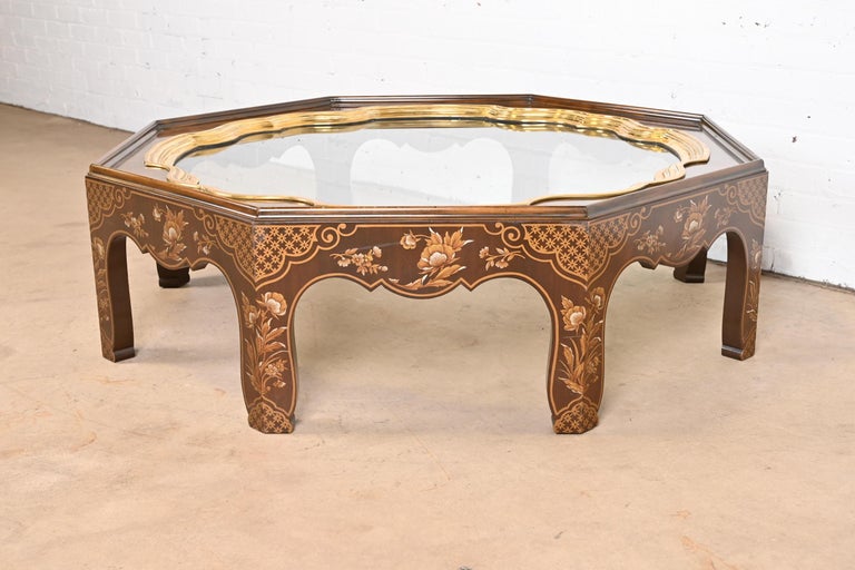 Baker Furniture Far East Collection Hollywood Regency Chinoiserie Cocktail Table In Good Condition For Sale In South Bend, IN