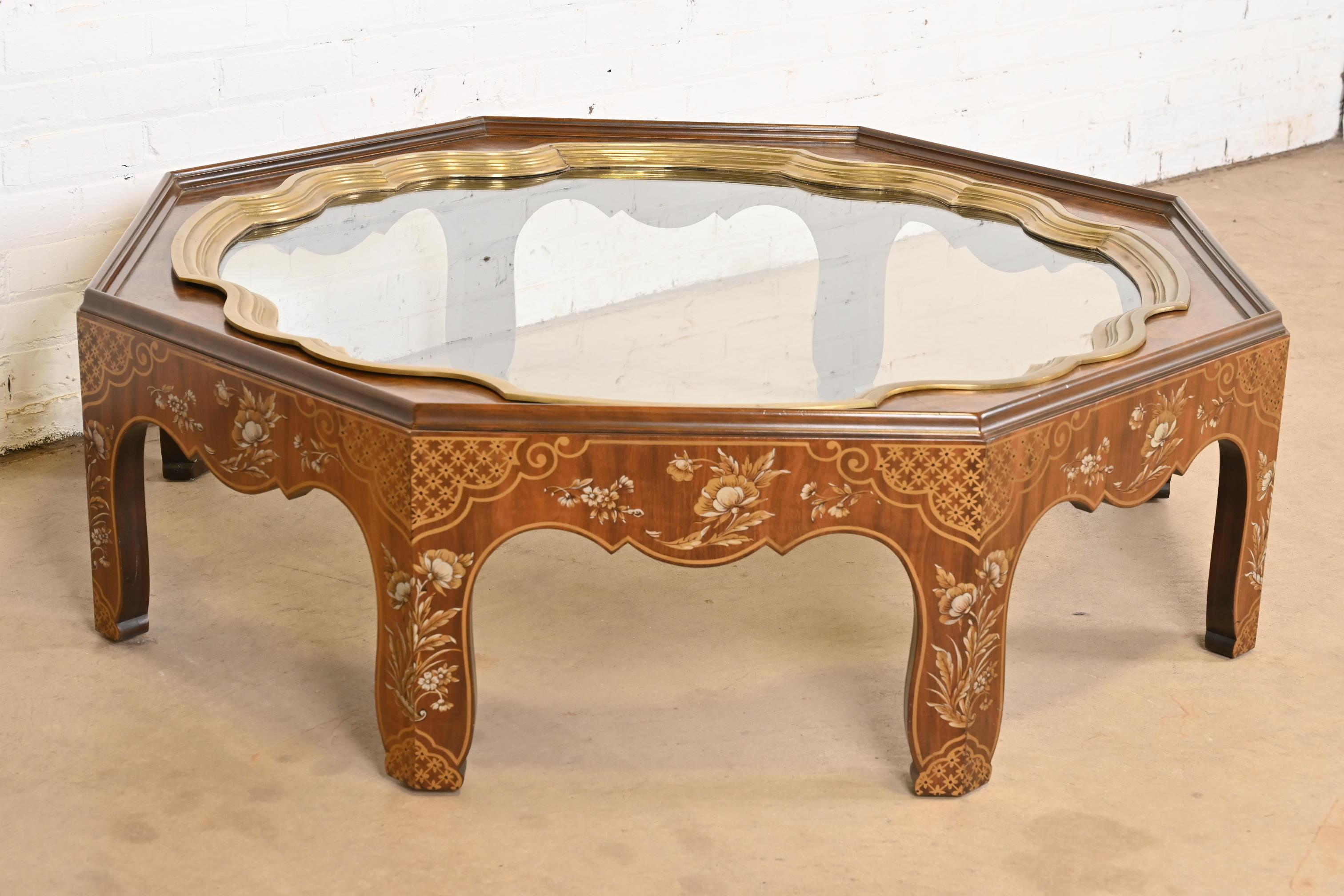 Metà XX secolo Baker Furniture Far East Collection Tavolo da Cocktail Hollywood Regency Chinoiserie in vendita