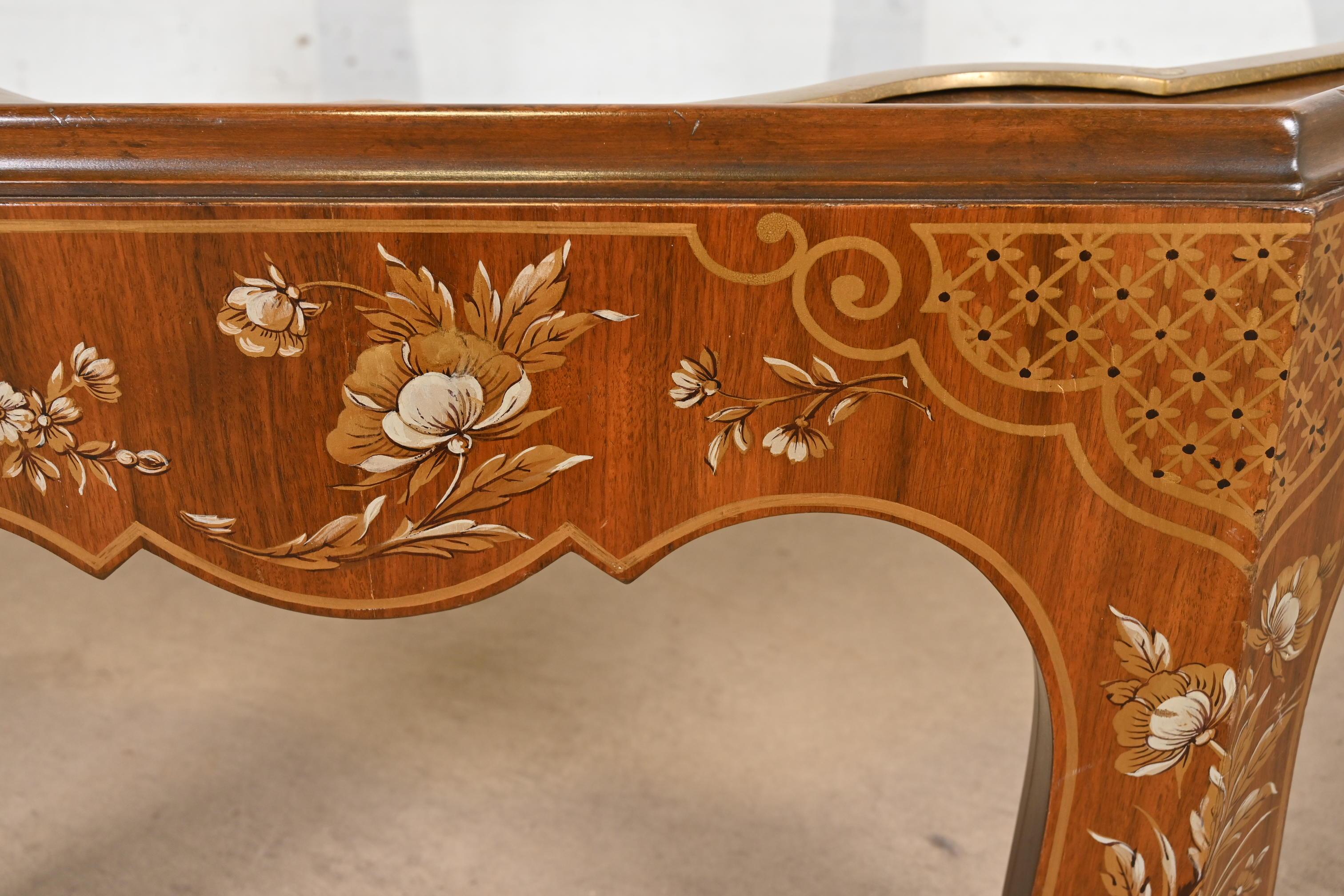 Baker Furniture Far East Collection Tavolo da Cocktail Hollywood Regency Chinoiserie in vendita 2