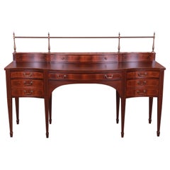 Baker Furniture Federal Sideboard-Anrichte aus geflammtem Mahagoni mit Bogenfront, neu lackiert