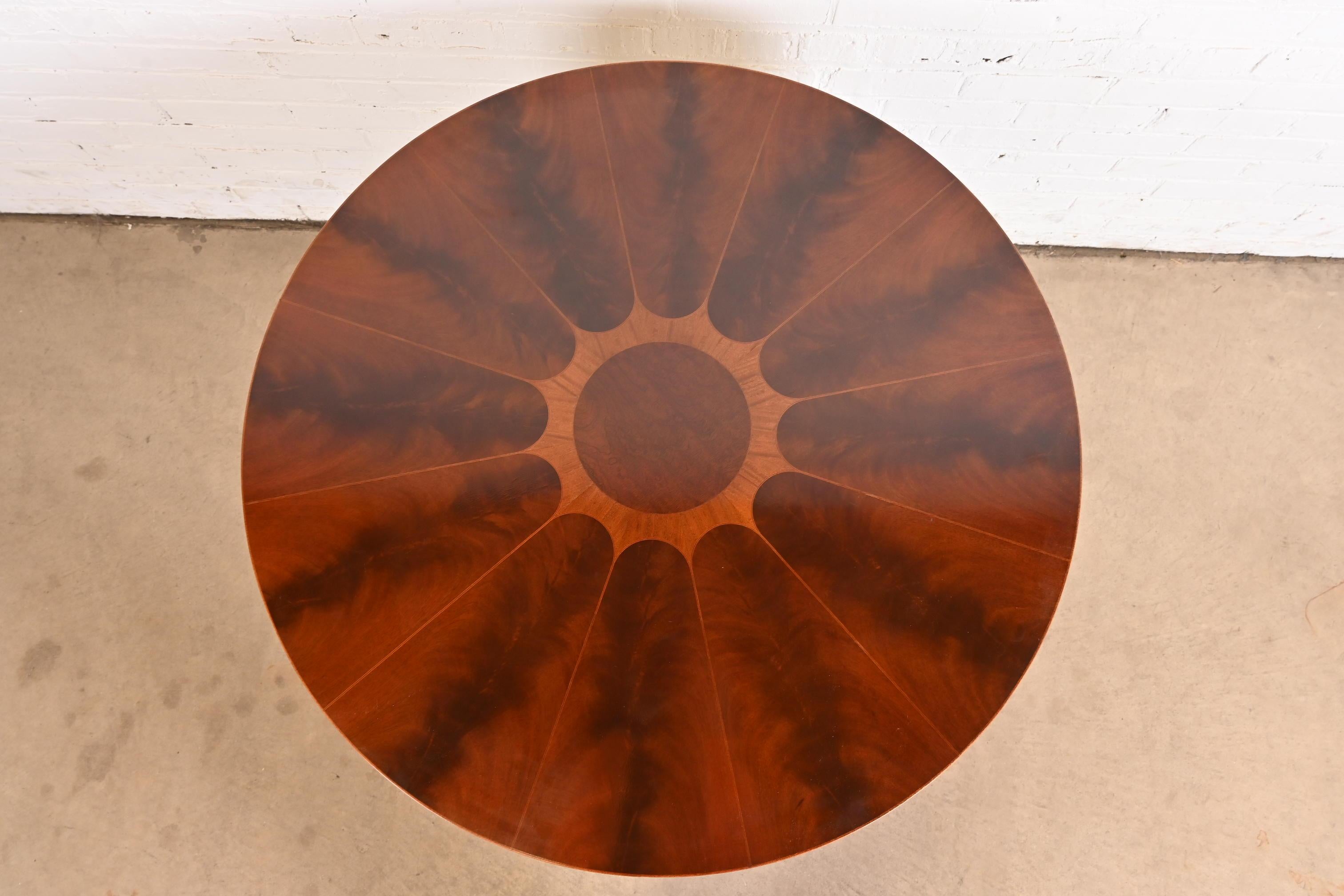 Baker Furniture Federal Inlaid Mahogany Game Table or Breakfast Table For Sale 1