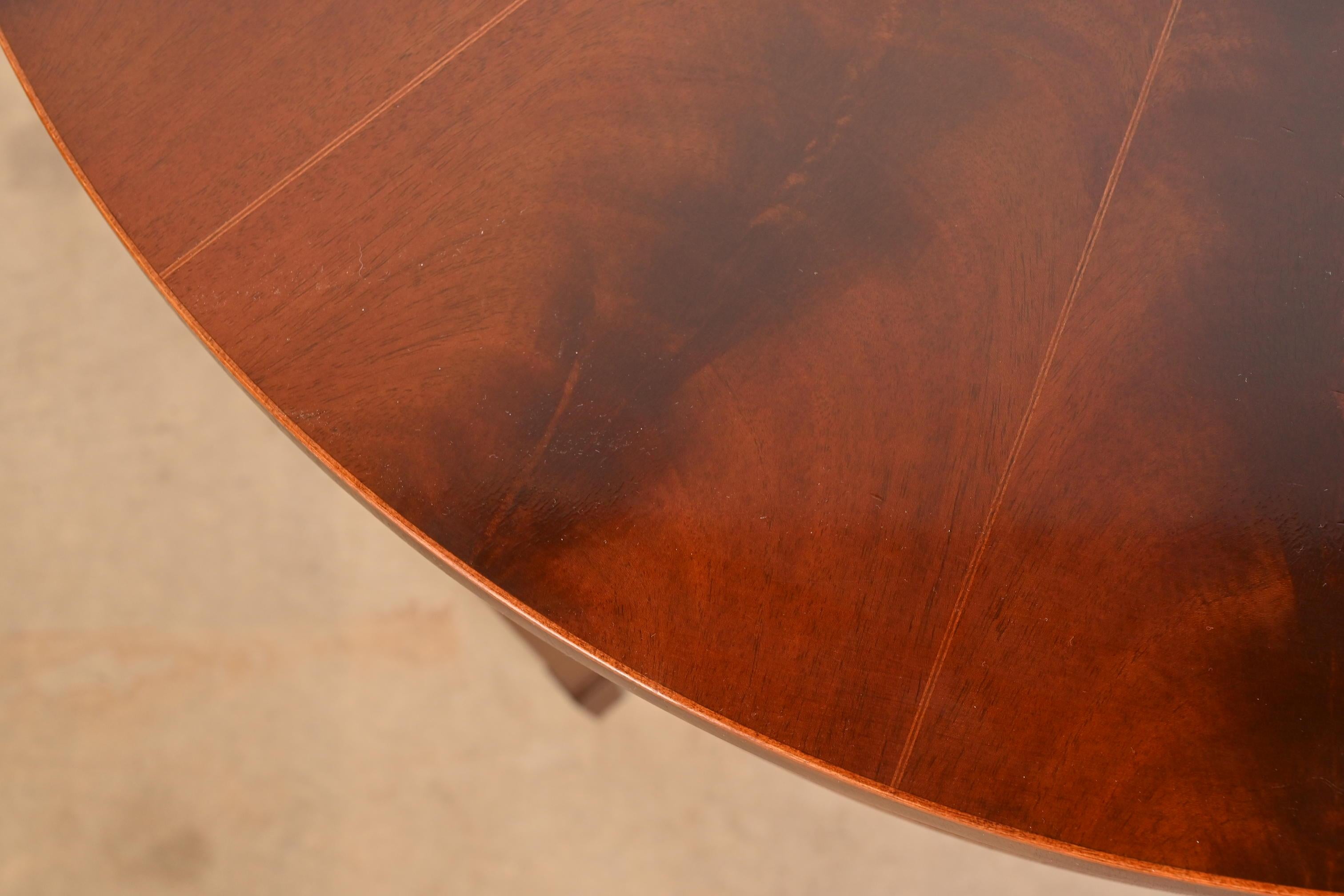 Baker Furniture Federal Inlaid Mahogany Game Table or Breakfast Table For Sale 3