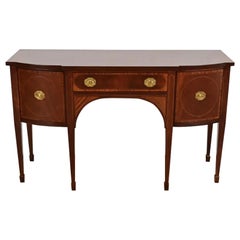 Credenza Credenza in mogano intarsiato di Baker Furniture Feder, appena rifinita