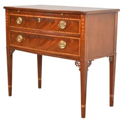 Buffet ou buffet fédéral en acajou marqueté Baker Furniture