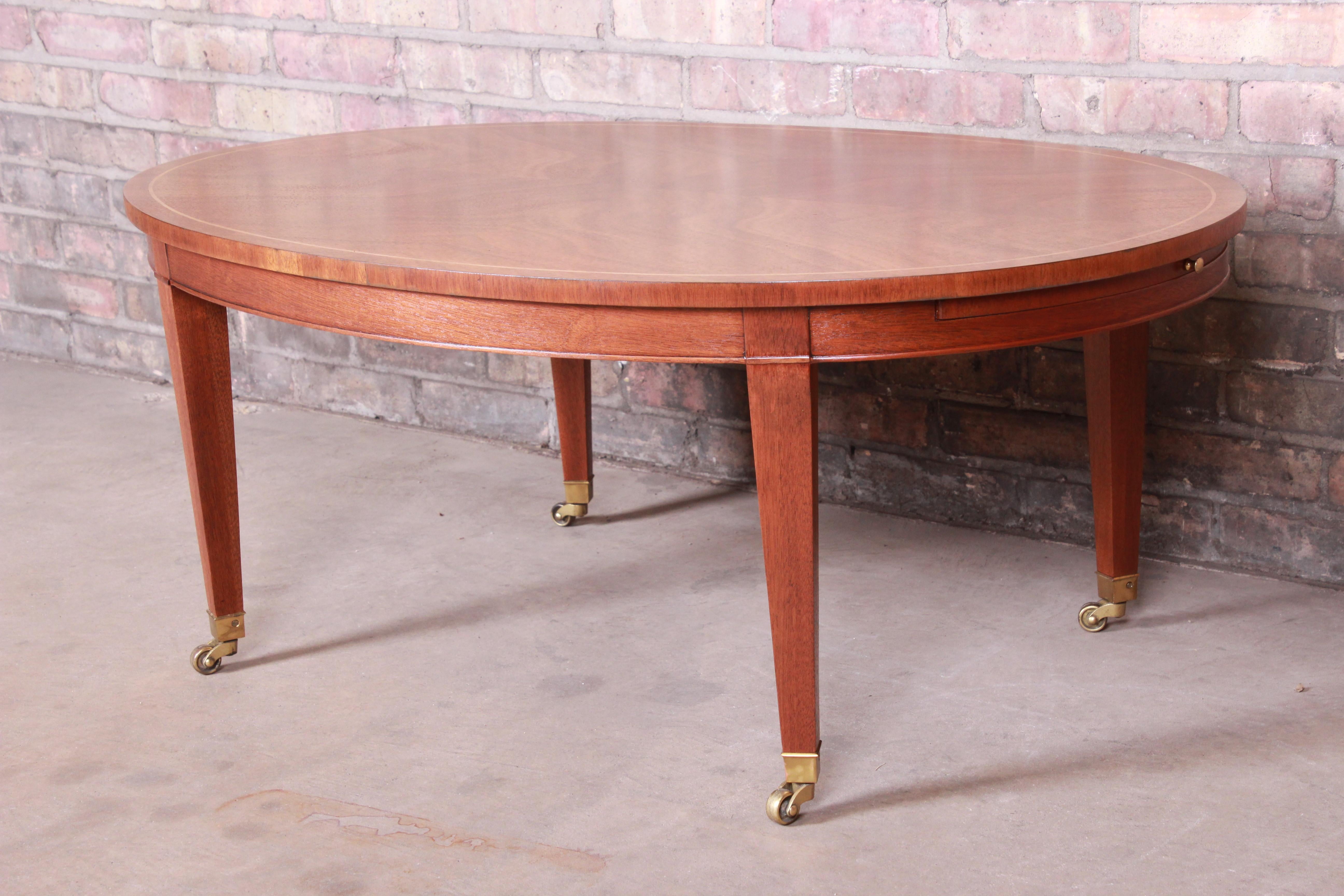 Baker Furniture Federal Mahogany Oval Coffee Table, Newly Refinished In Good Condition In South Bend, IN