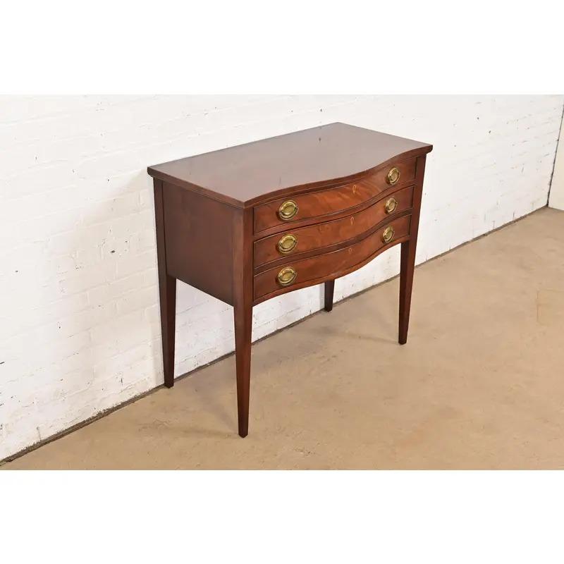 Early 20th Century Baker Furniture Federal Mahogany Serpentine Front Buffet Server, Circa 1920 For Sale