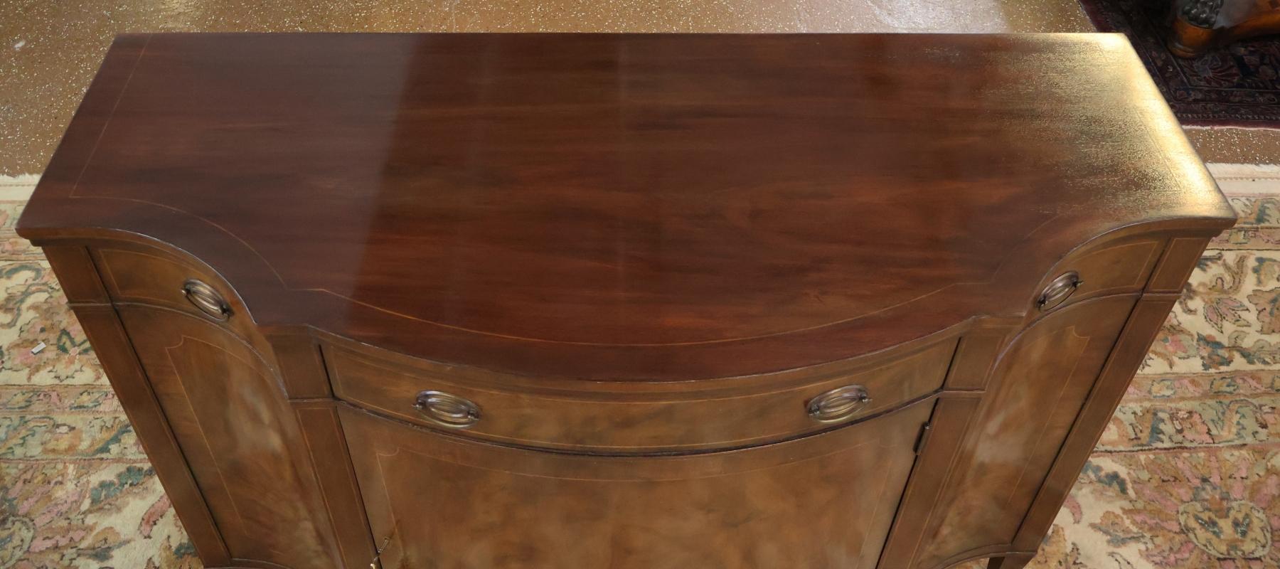 Baker Möbel Federal Regency Stil Mahagoni Sideboard Buffet Server im Angebot 13